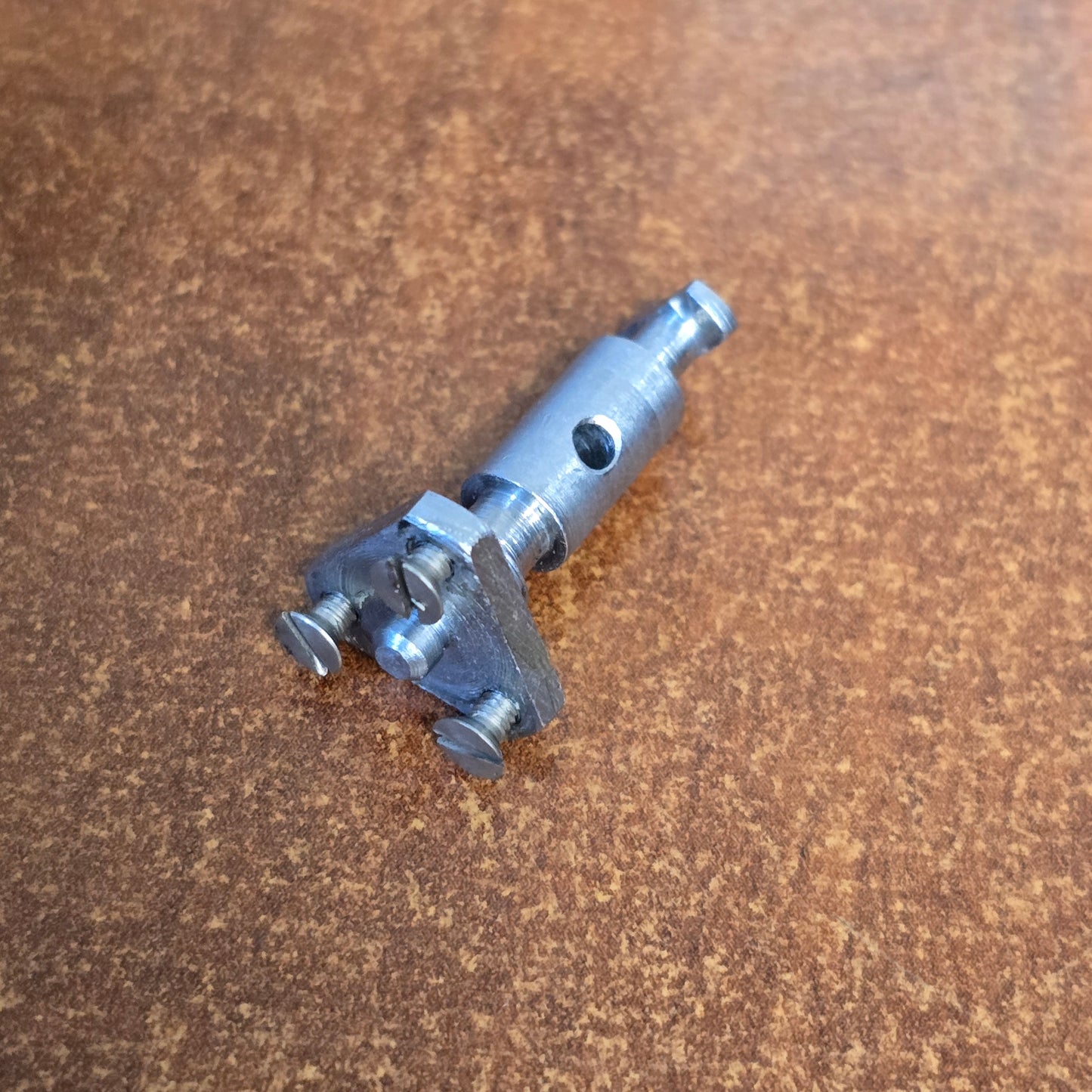 Krasnogorsk K-3 Door Catch for Midrib
