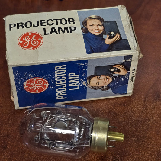 General Electric DMK Lamp 120V 500W Projector Bulb