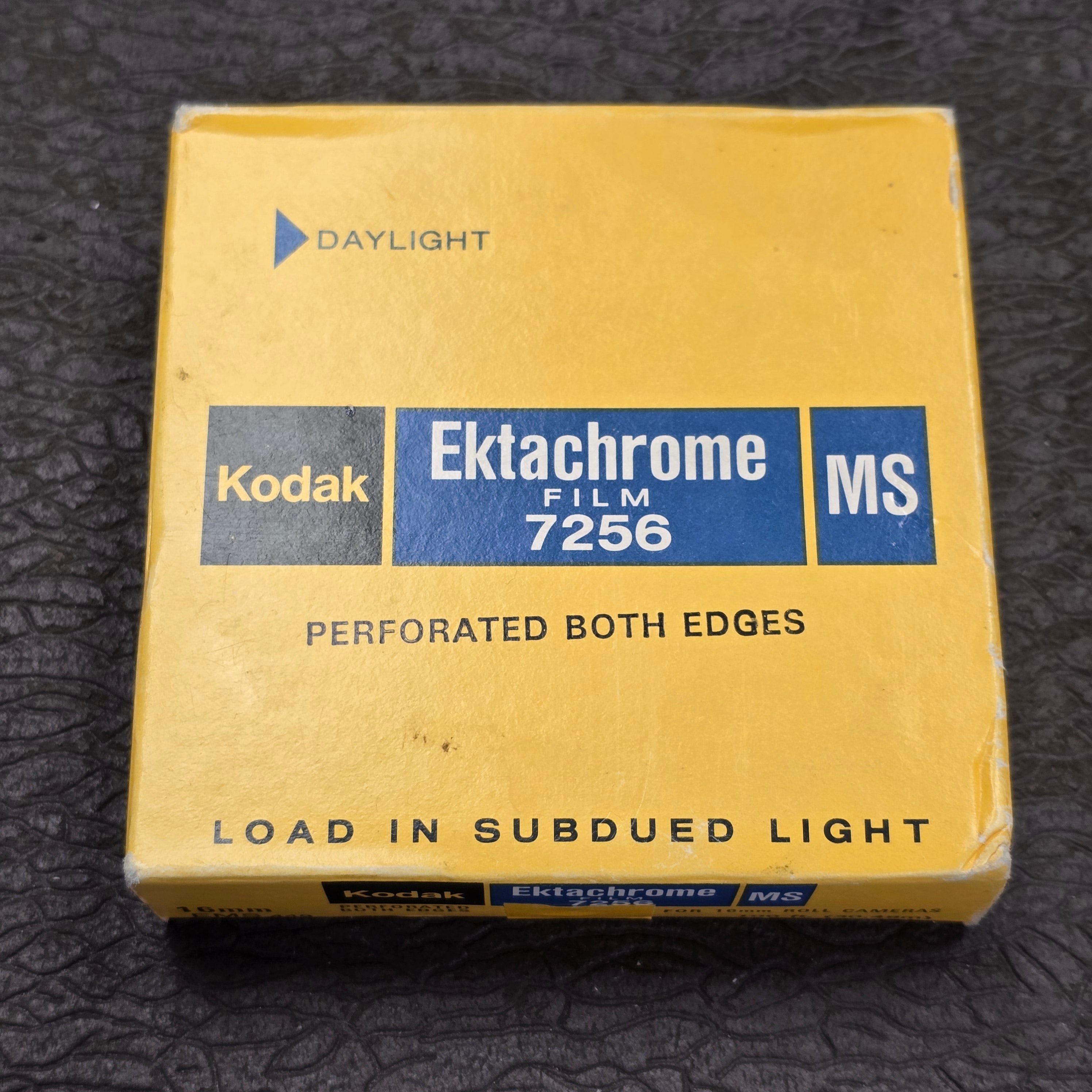KODAK 7256 Ektachrome MS 16mm 100' Color Reversal Film ( Expired