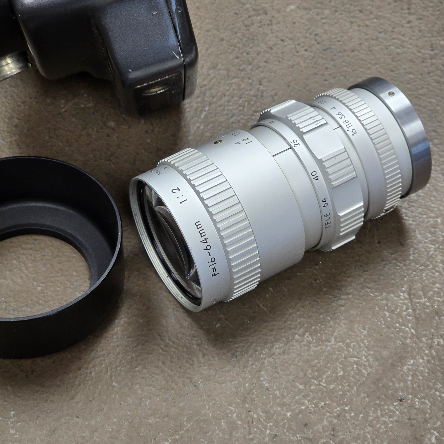 Beaulieu R-16 Camera body S# 663153 with Sony 16-64mm T2 Zoom Lens
