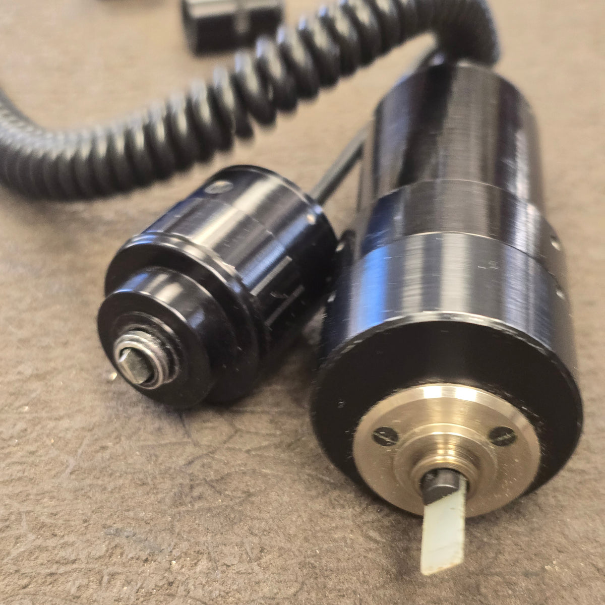 Beaulieu 24 i/s 60Hz Cycles Synchro Pilote Generator