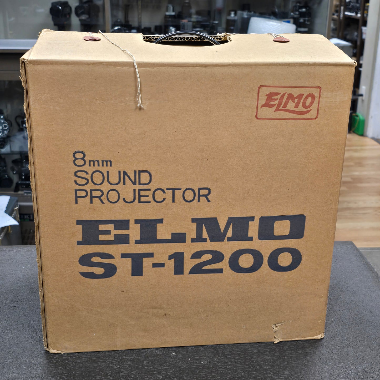 Elmo ST-1200 Magnetic Super 8mm Sound Projector S# 54611