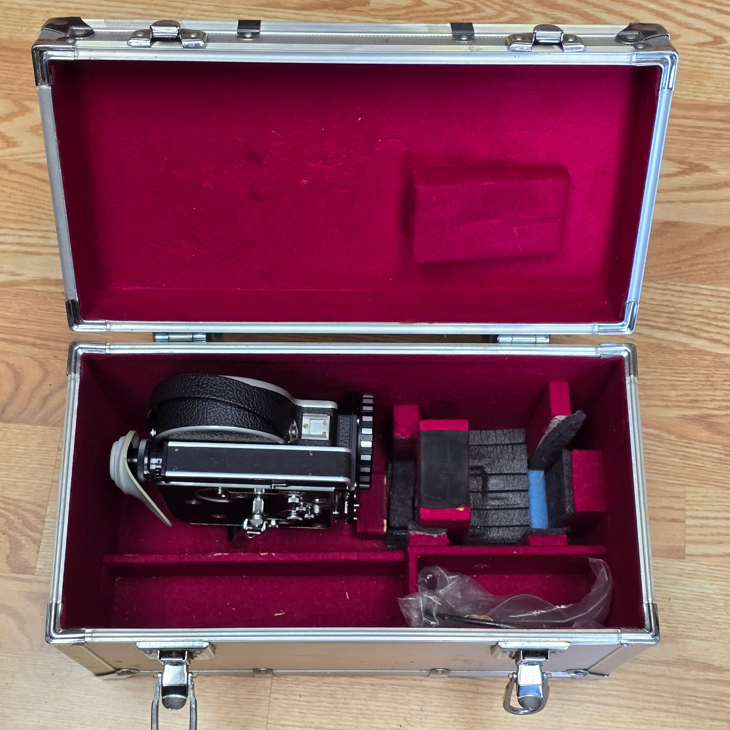 Bolex H16 SB 16mm Camera with 10x Viewfinder S# 300713 & Vario Switar 16-100mm POE Zoom Lens S# 1116622 Package