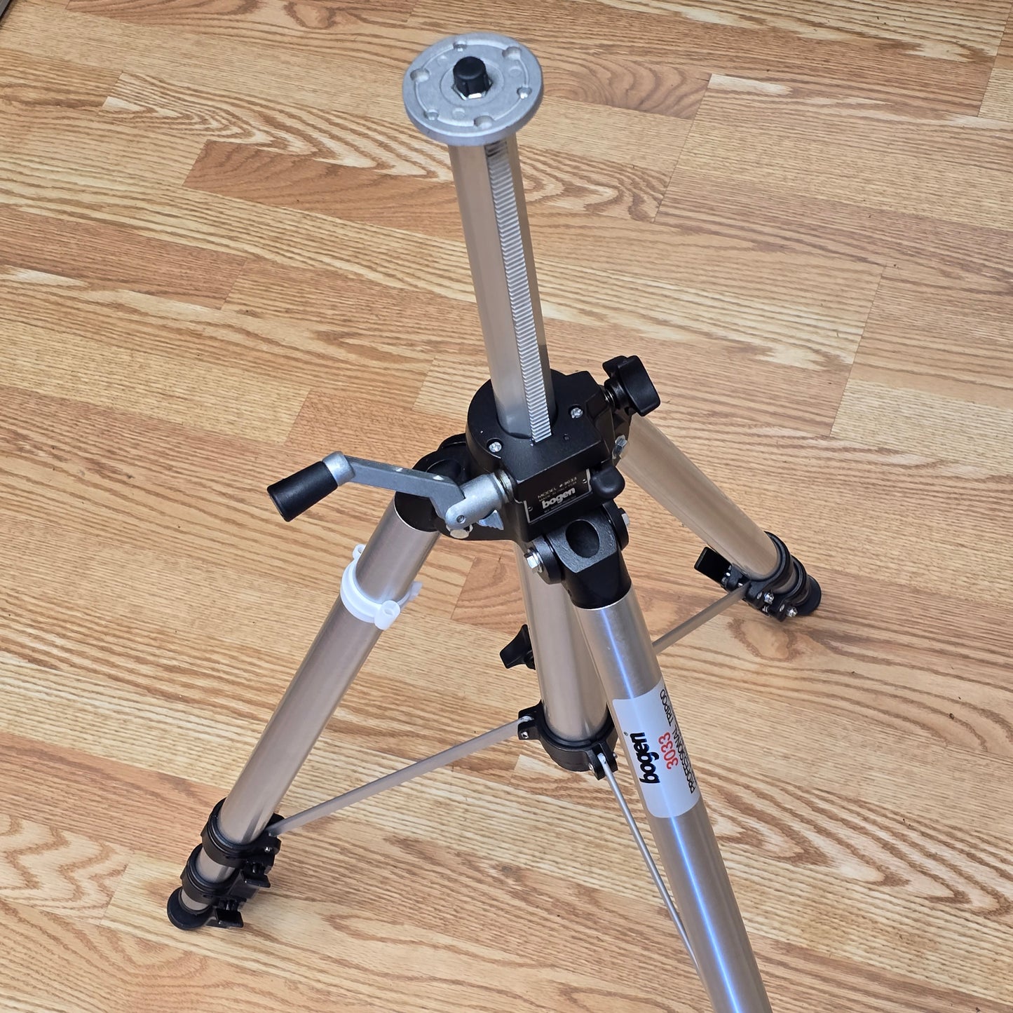 Bogen 3033 Professional Aluminum Tripod Legs
