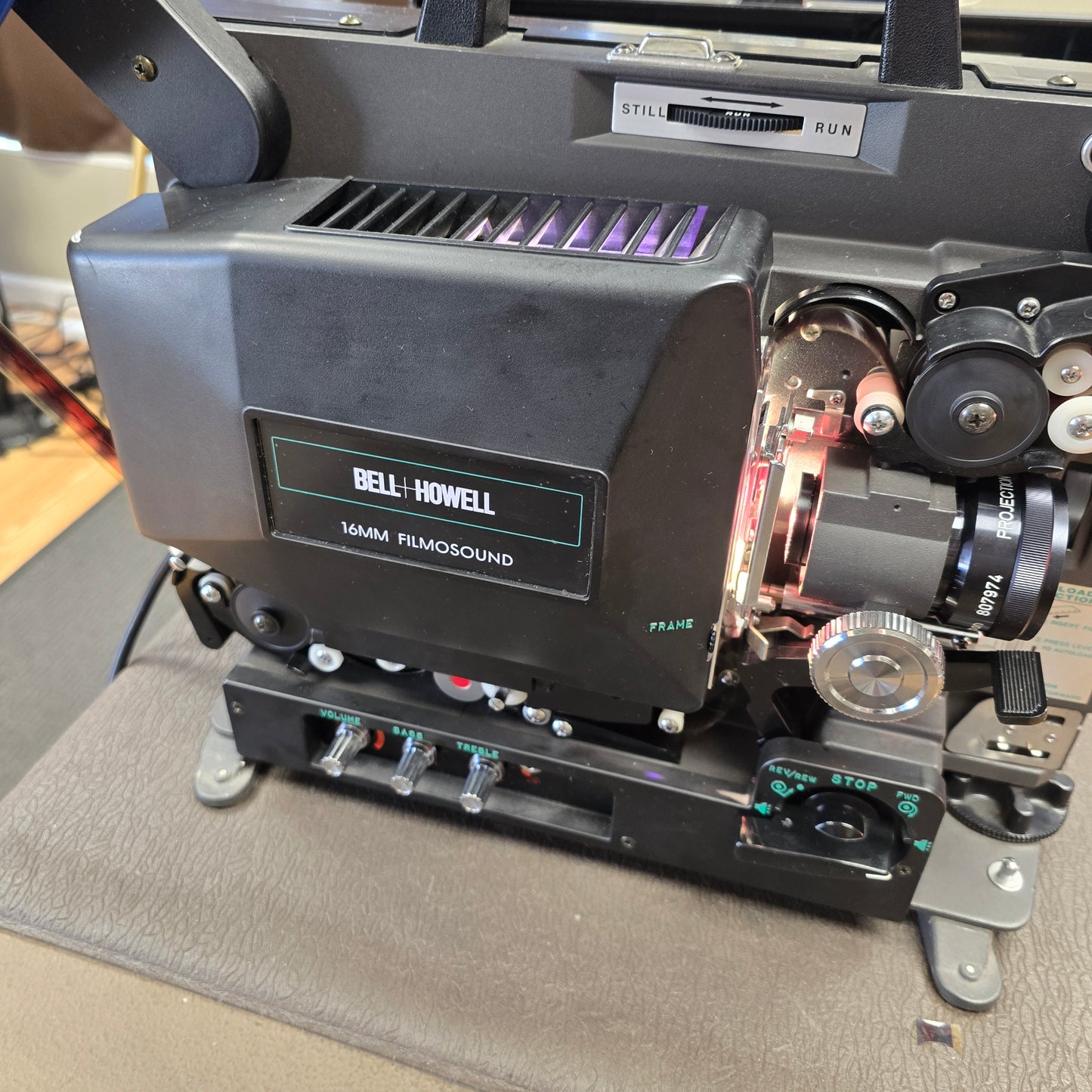 Eiki / Bell & Howell Filmosound 3585 16mm Autoload Sound Projector S# 12008