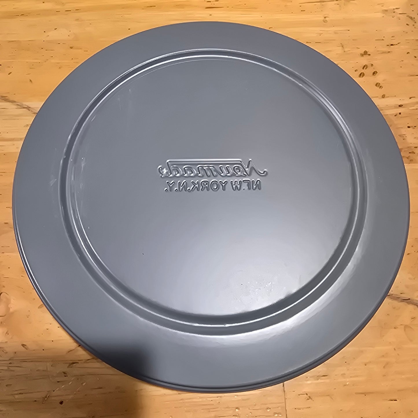 Neumade 16mm 400' Metal Projector reel with Storage Can Neumade