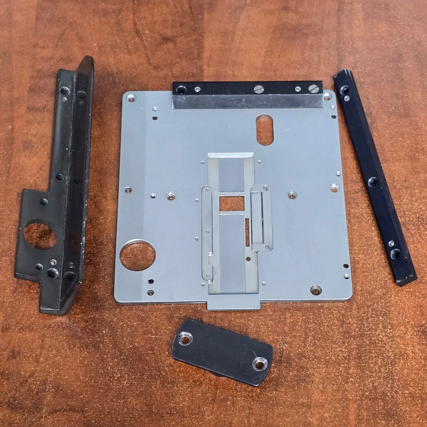Eclair NPR 16mm Gate and Side Rails Assembly