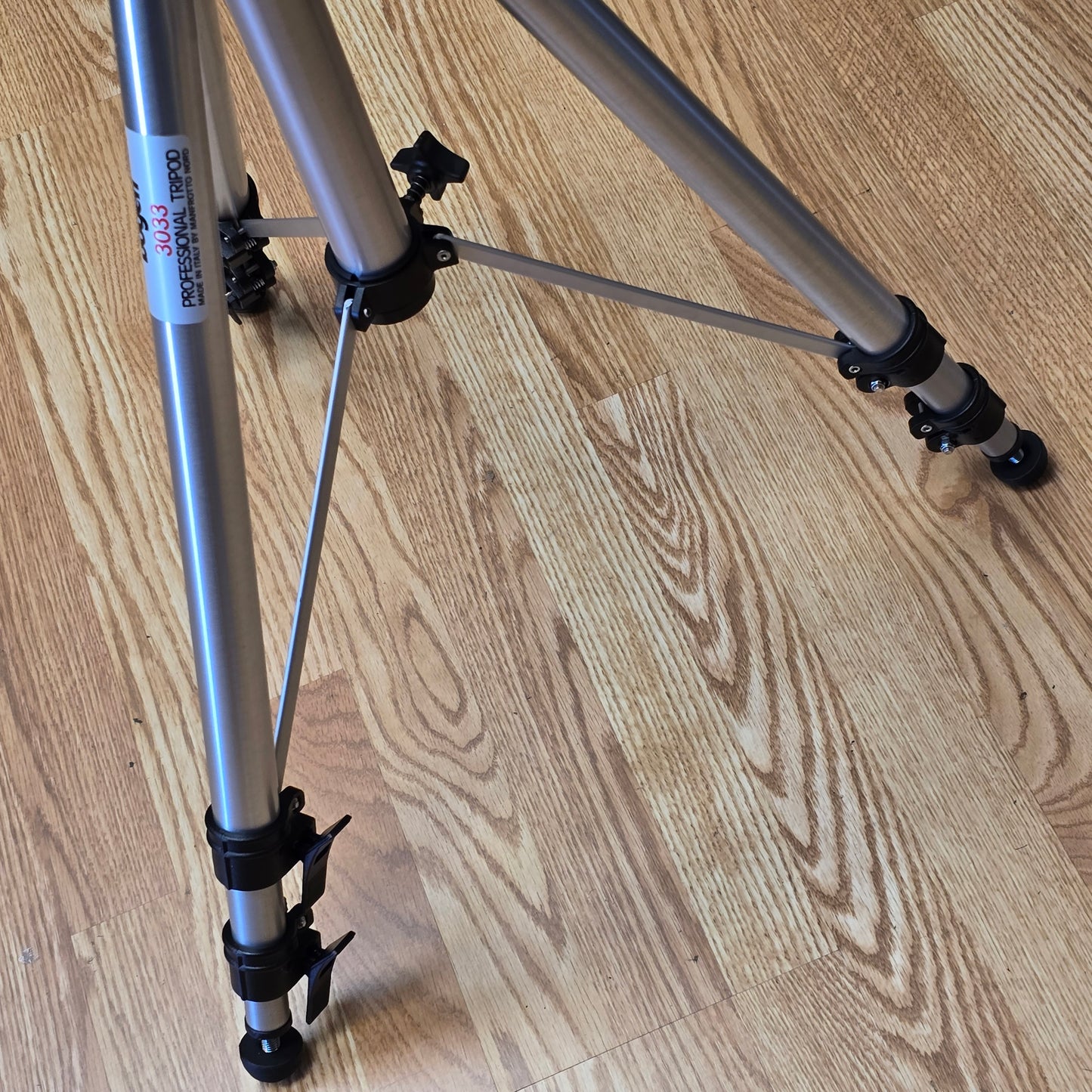 Bogen 3033 Professional Aluminum Tripod Legs