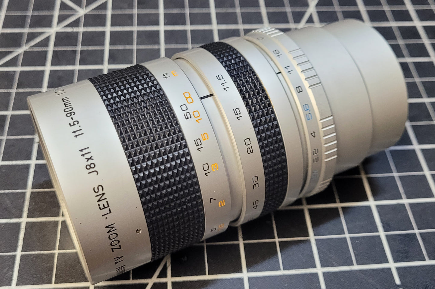 Canon 11.5-90mm T2.1 C Mount TV Zoom Lens J8x11
