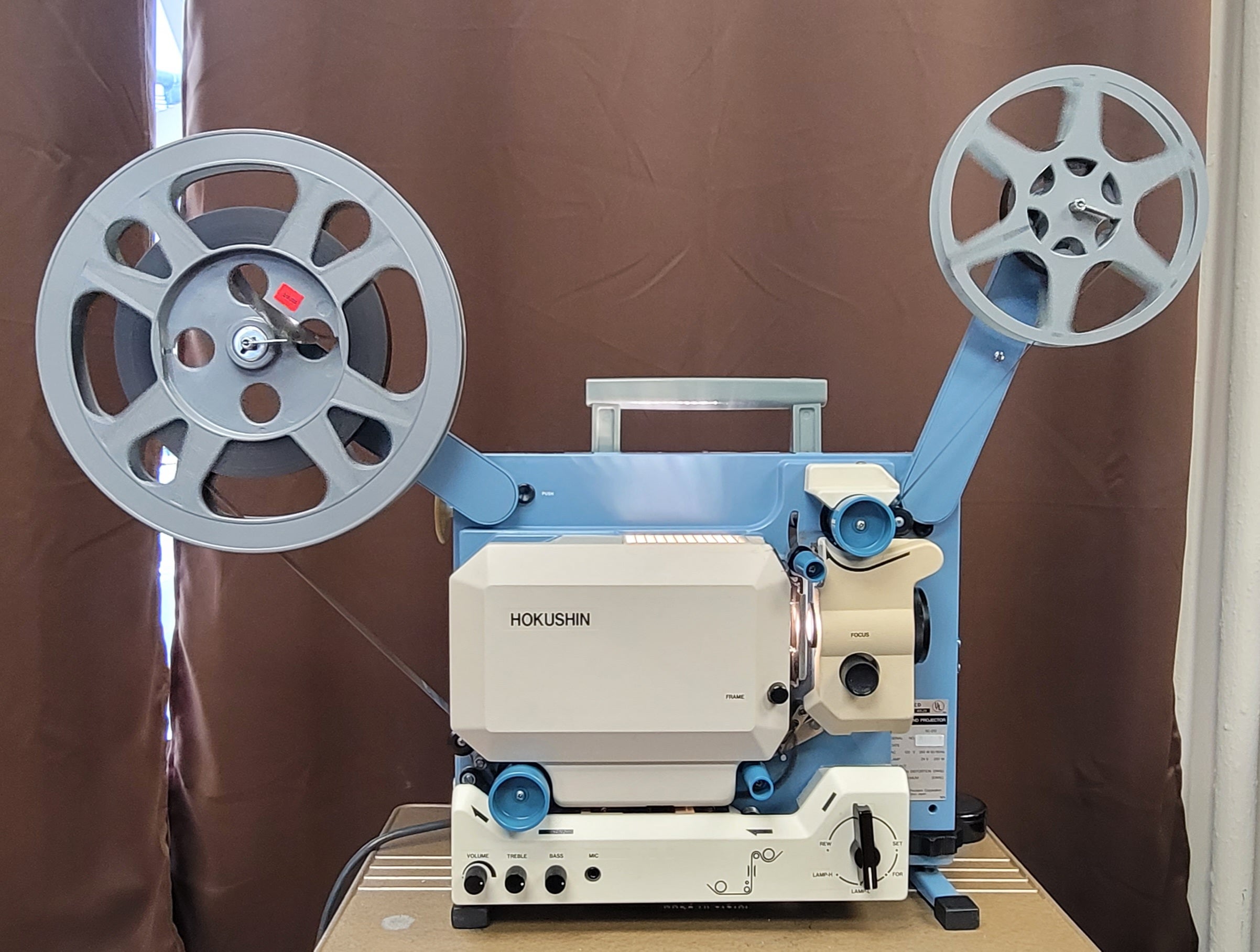 HOKUSHIN 北辰 16mm SOUND PROJECTOR CANARY HOKUSHIN 16mm projectors – 日本からの映写機 Motion Picture