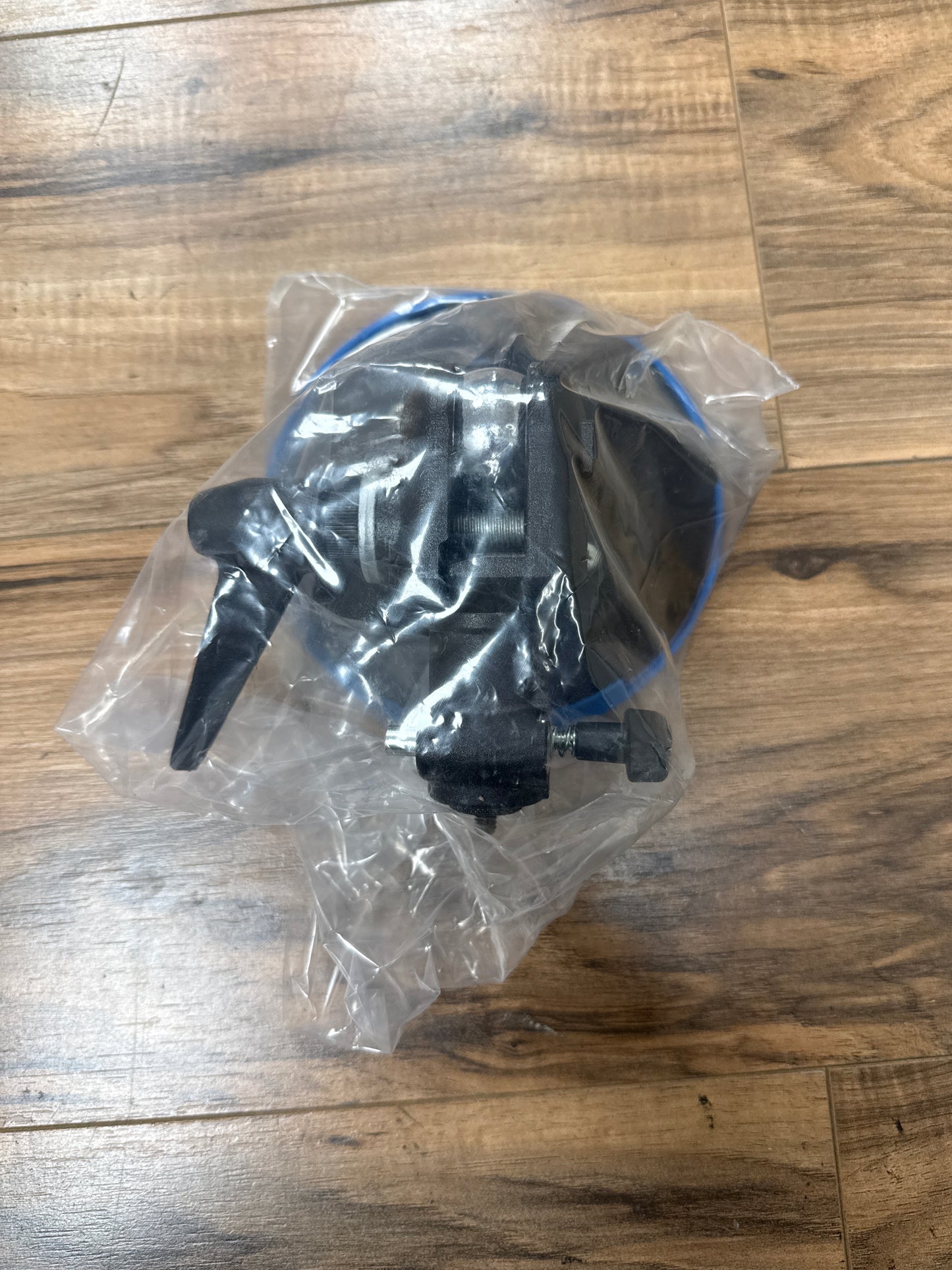 Bogen 3294 Suction Grip w/ 5/8 Swivel Socket (Art. 241 Pump Cup)