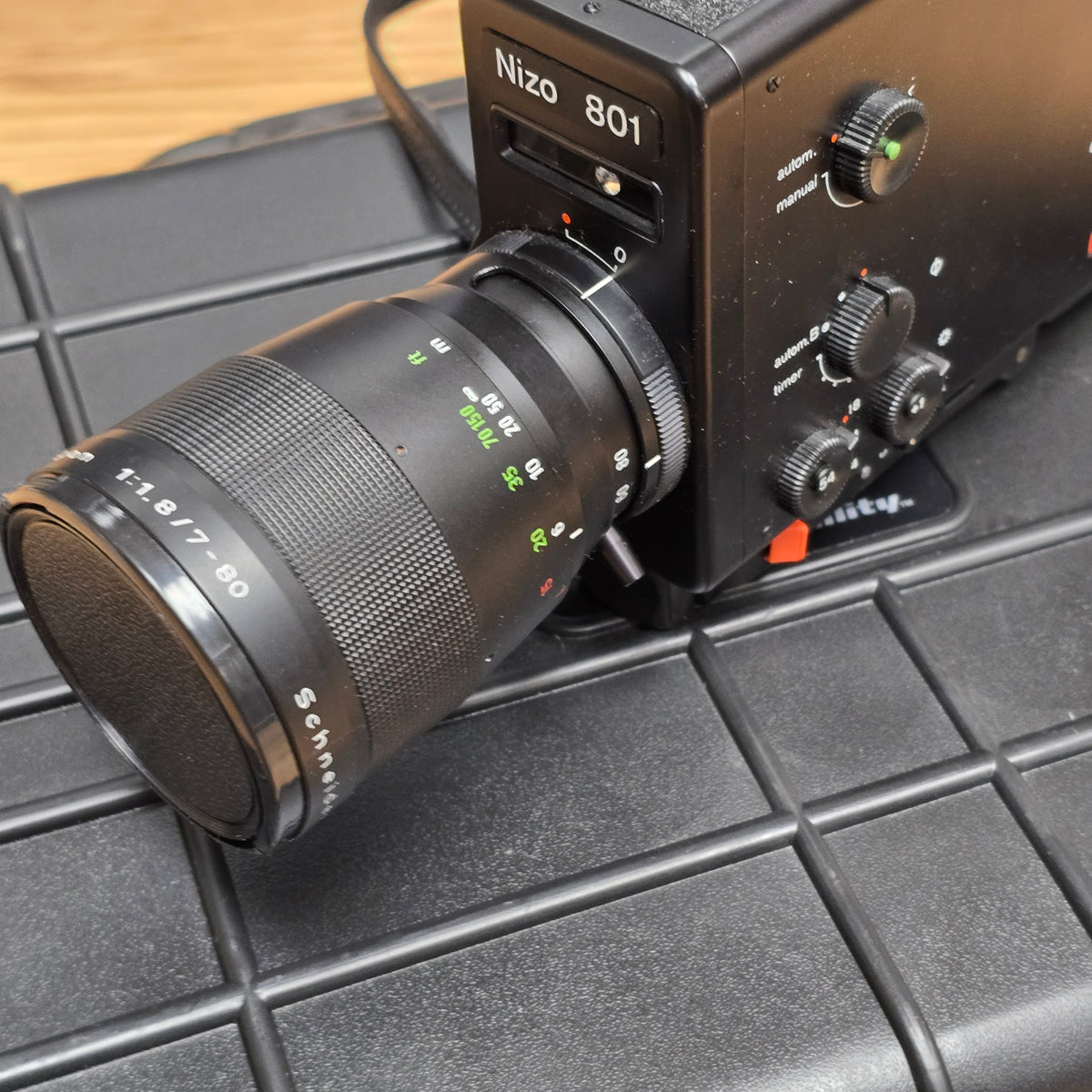 Nizo 801 Super 8mm Camera (Black Version) S# 1170082 With Case