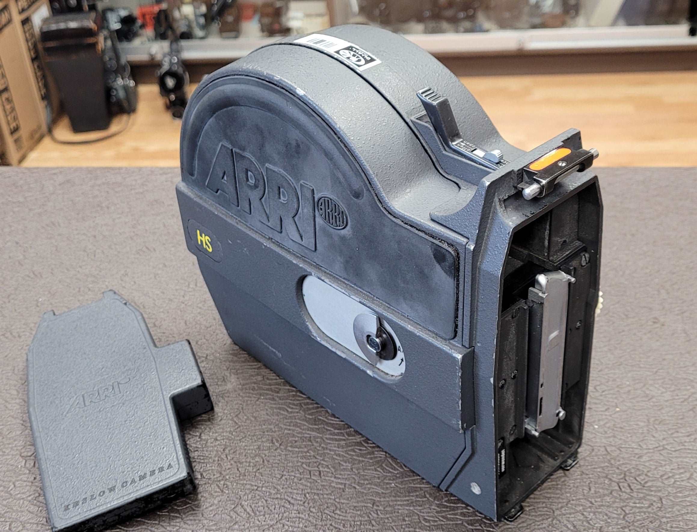 Arriflex 35 用マガジン Arri Accessories + – Page 5 – Du-All Camera