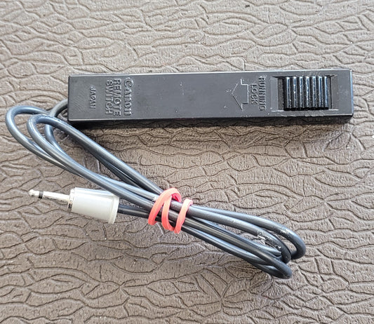 Canon 1014/814XL-S ON/Off Remote Switch for Super 8mm Cameras (Short)
