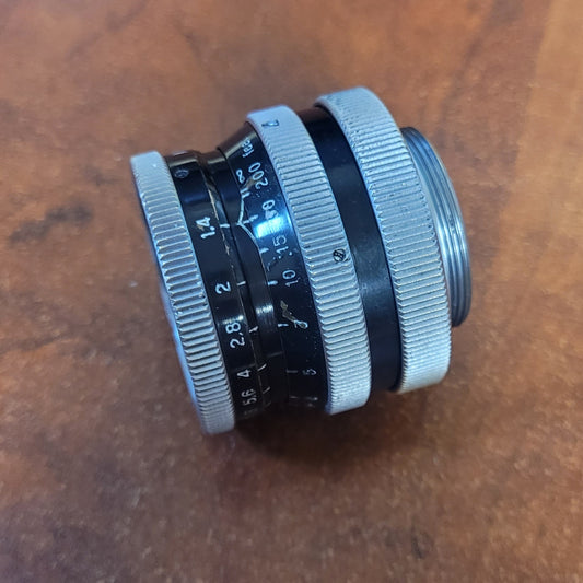 Switar 25mm T1.4 AR C-Mount lens S# 293526