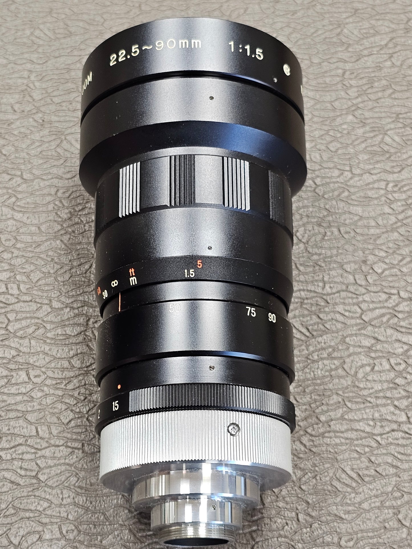 Sun-Cosmicar 22.5-90mm f1.5 TV-16 Zoom Lens C-Mount Lens S# 71516