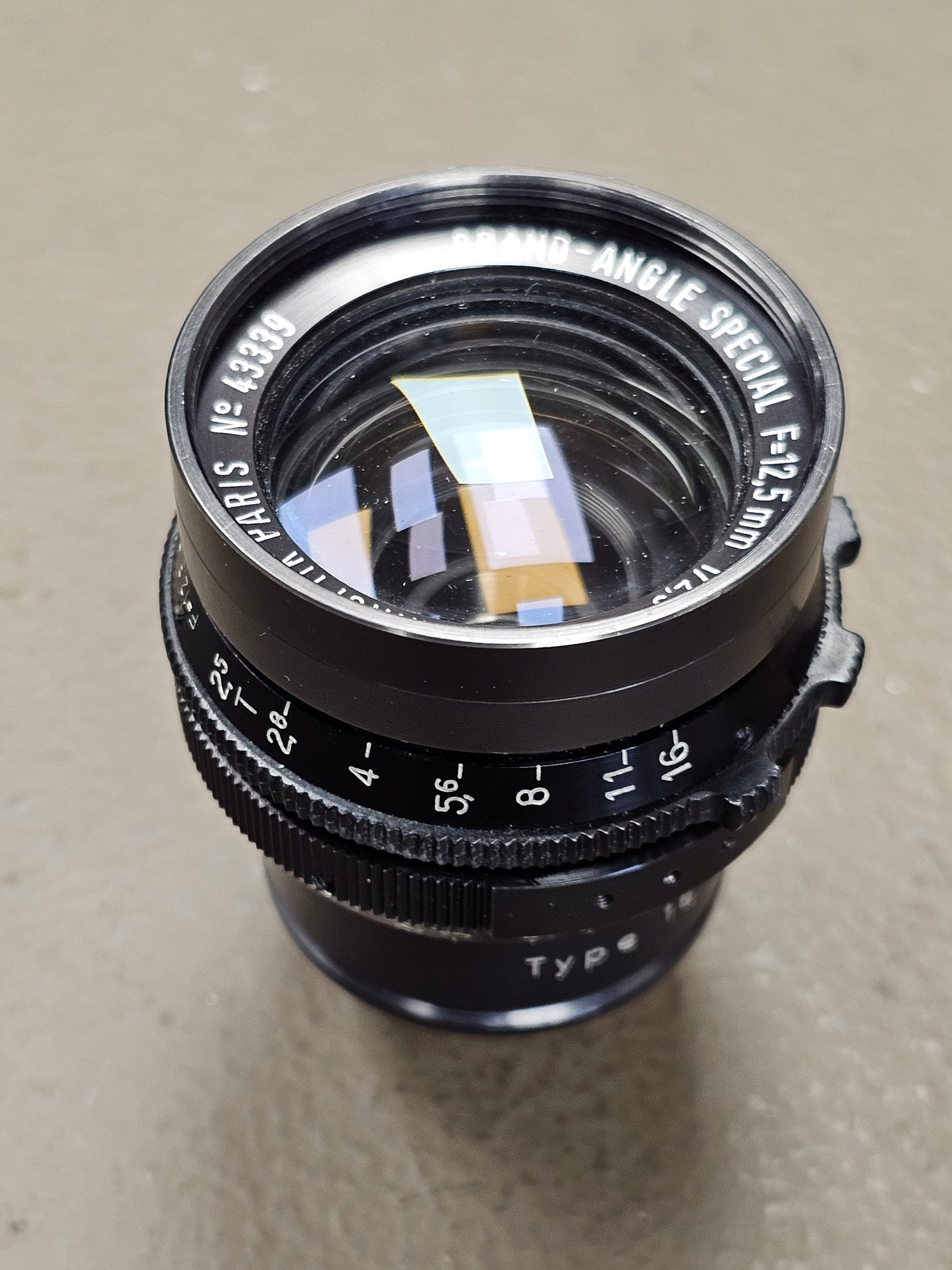 Kinoptik Paris 12.5mm f/2.5/T2.8 Grand-Angle Special Arri Standard Mount S# 43339