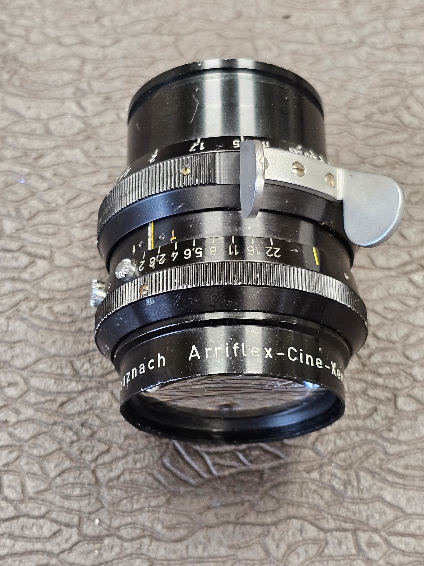 Schneider-Kreuznach Arriflex-Cine-Xenon 75mm T2 Arri Standard Mount Lens S# 6828019