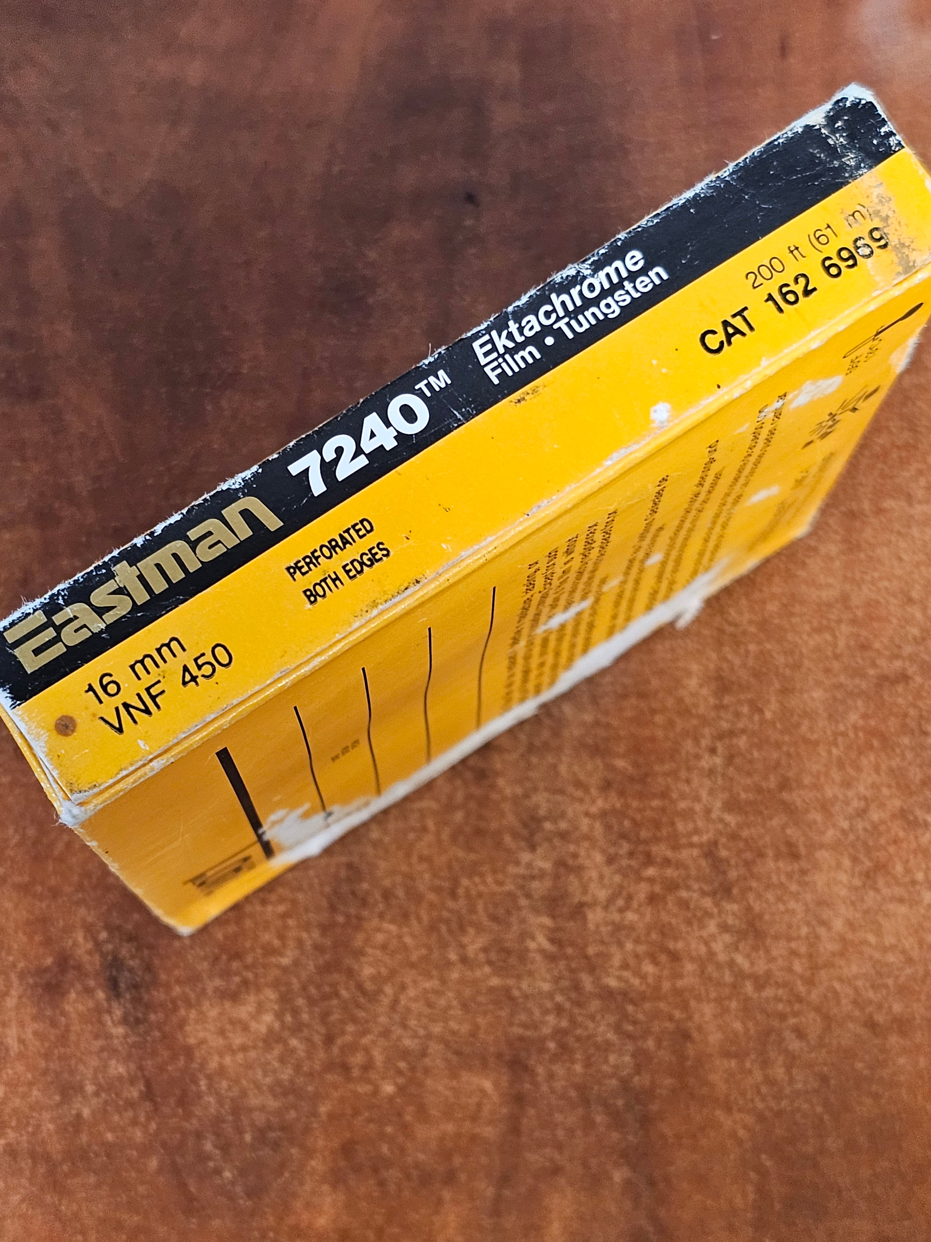 KODAK 7240 Ektachrome 16mm 200' Color Negative Film