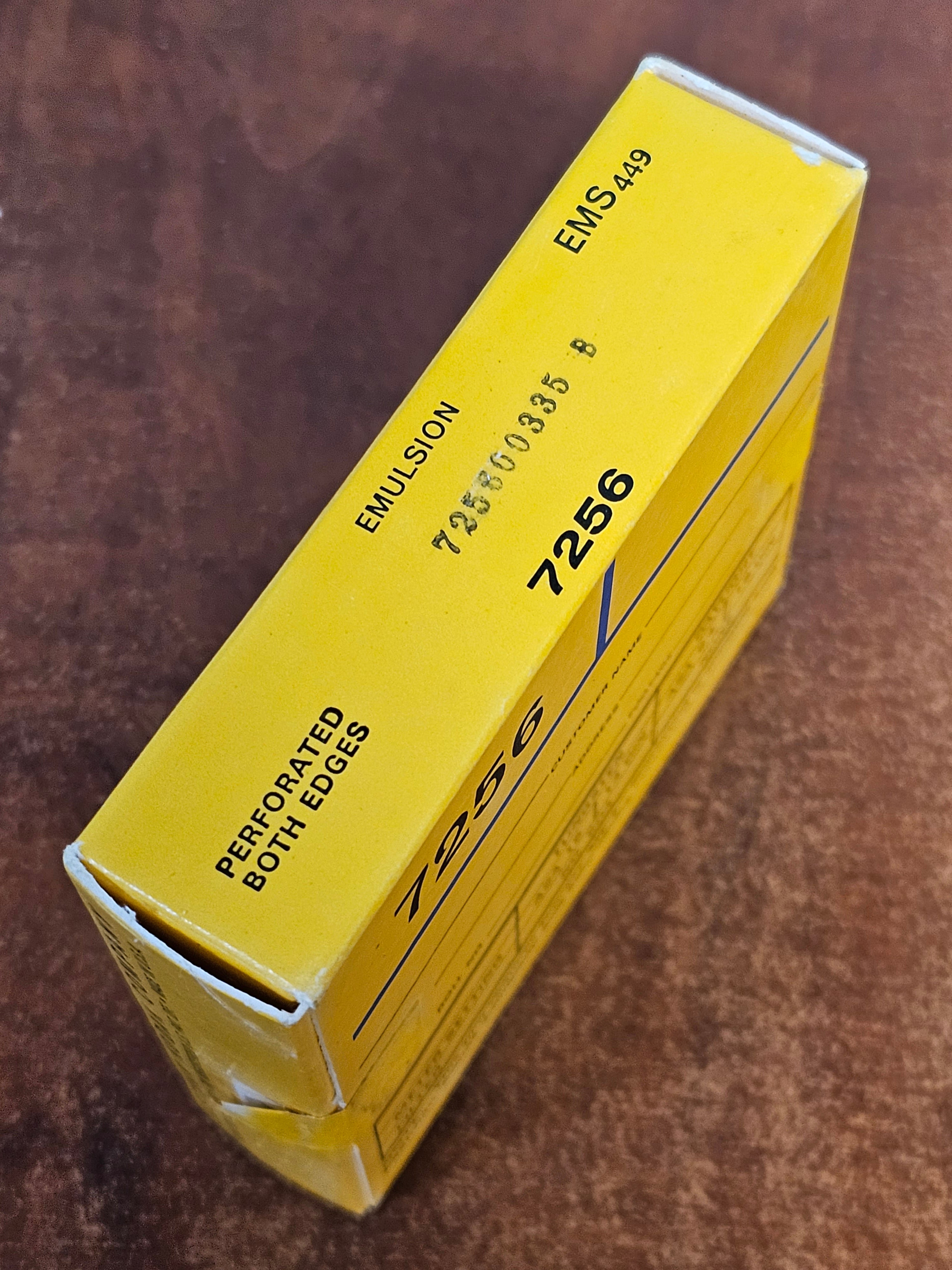 ◆KODAK◆ Retina YELLOW K5163LCR11YLW Kodak retina | FUJI X WEEKLY