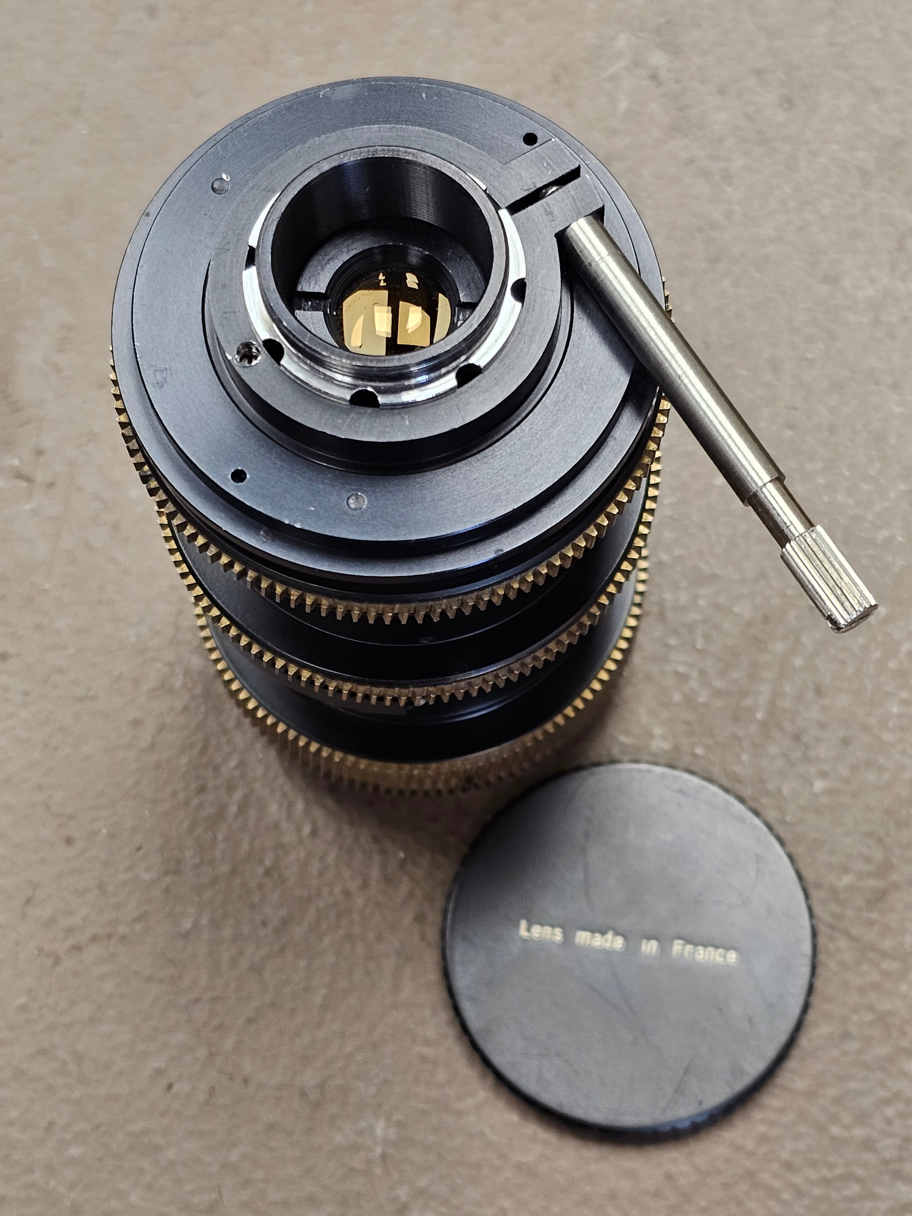 Prototype Super 16mm Zoom lens C-Mount (Angenieux 17-68mm f2