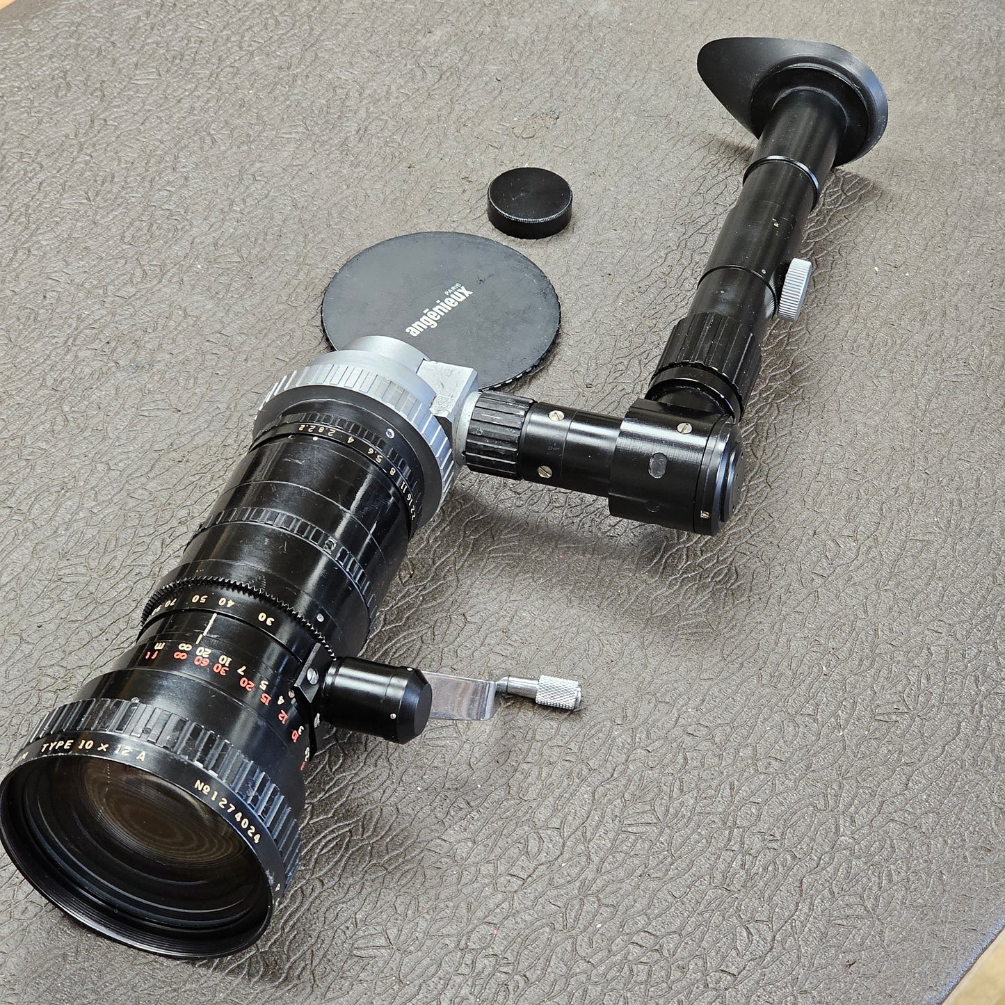 Angenieux 12-120mm T2.8 Type 10 x 12A C-Mount Zoom lens with Dogleg Viewfinder S# 1274024