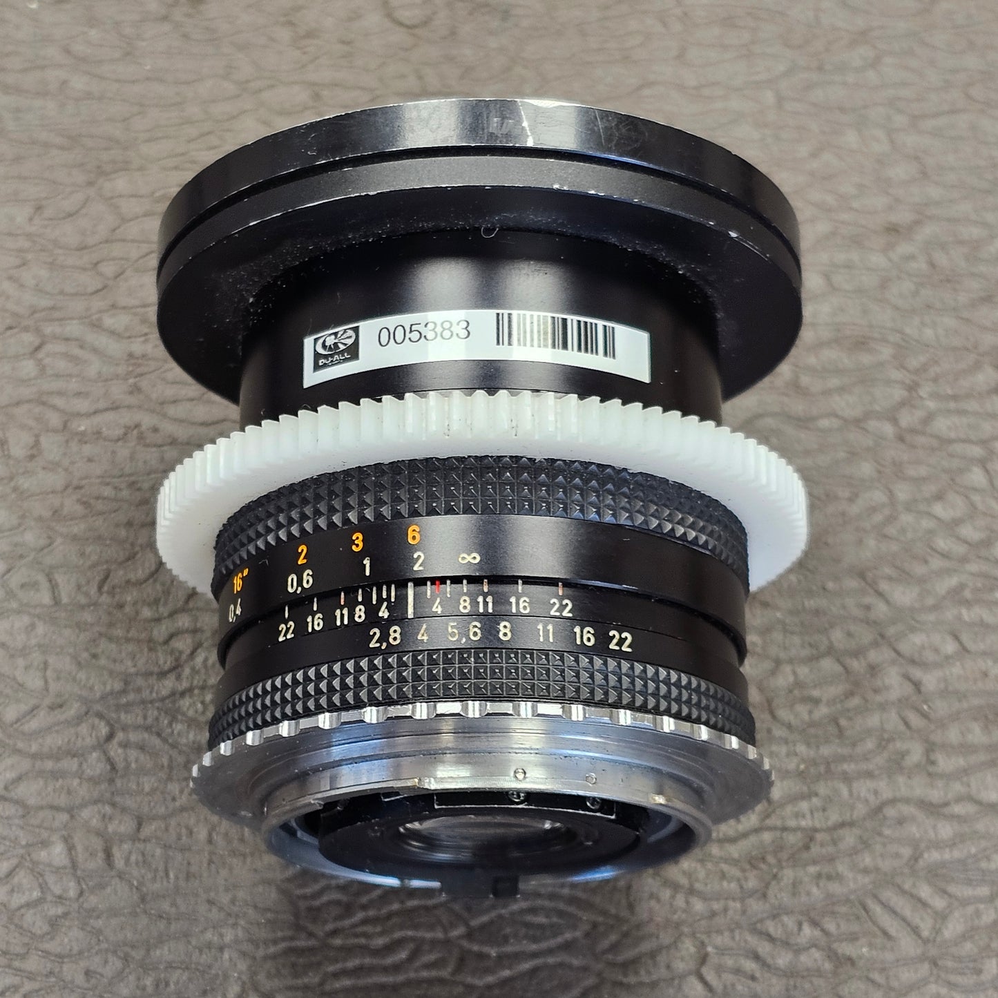 Zeiss Contax Distagon 25mm f2.8 T* Contax Mount Lens S# 6818806