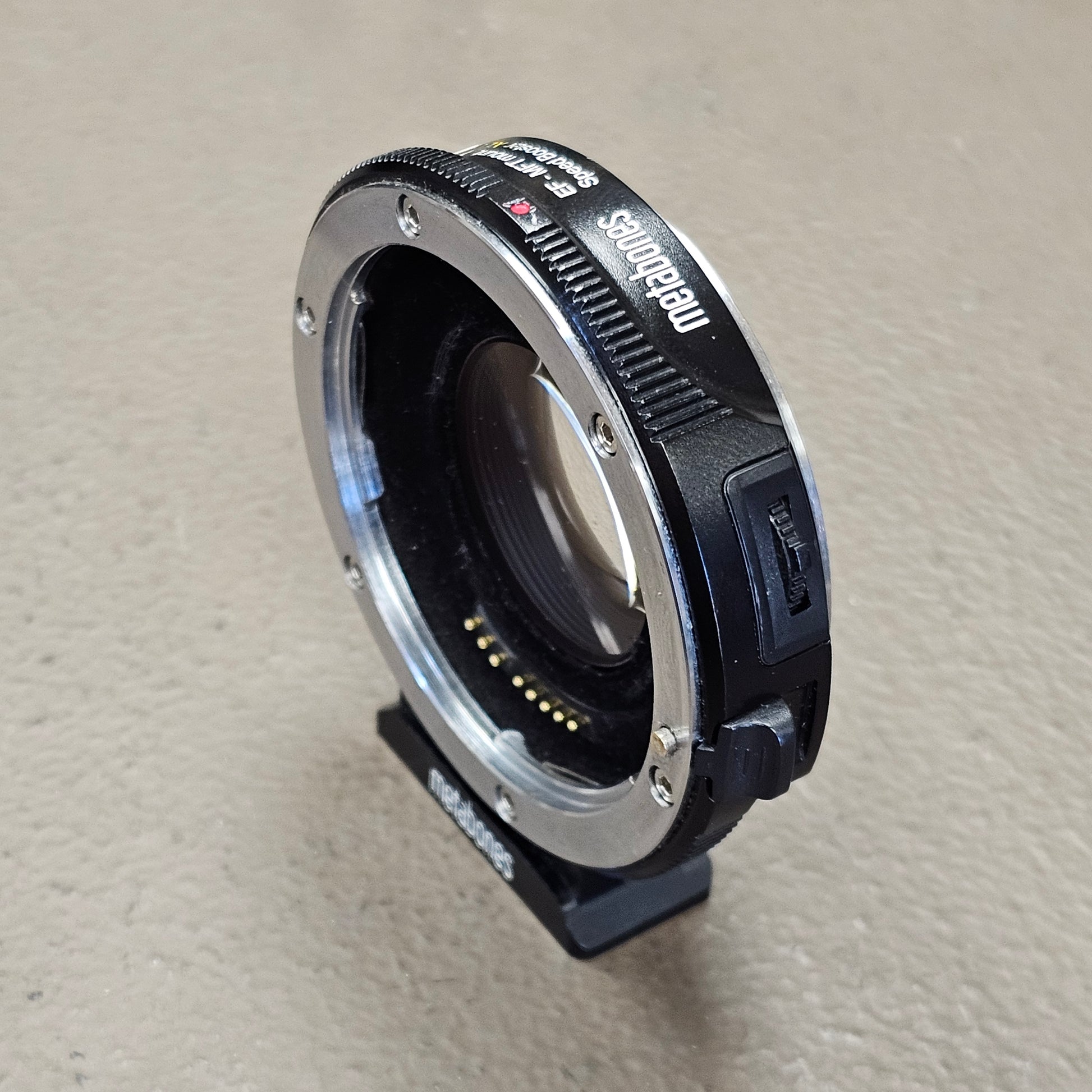 Metabones EF-MFT mount T Speed Booster XL S# 25B000869 – Du