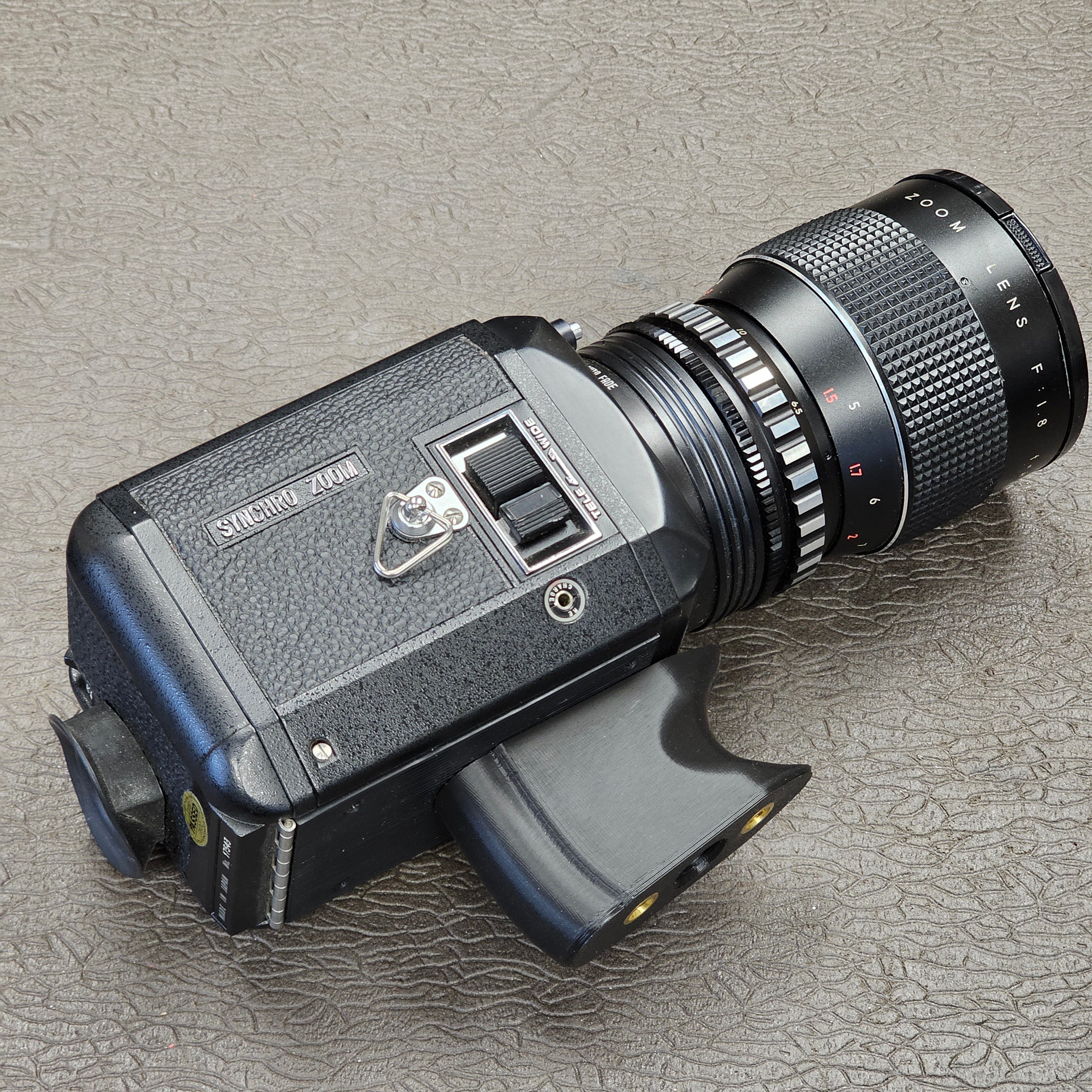 Nalcom FTL Synchro Zoom Super 8mm Camera S# 17543 with Shinkor 6.5