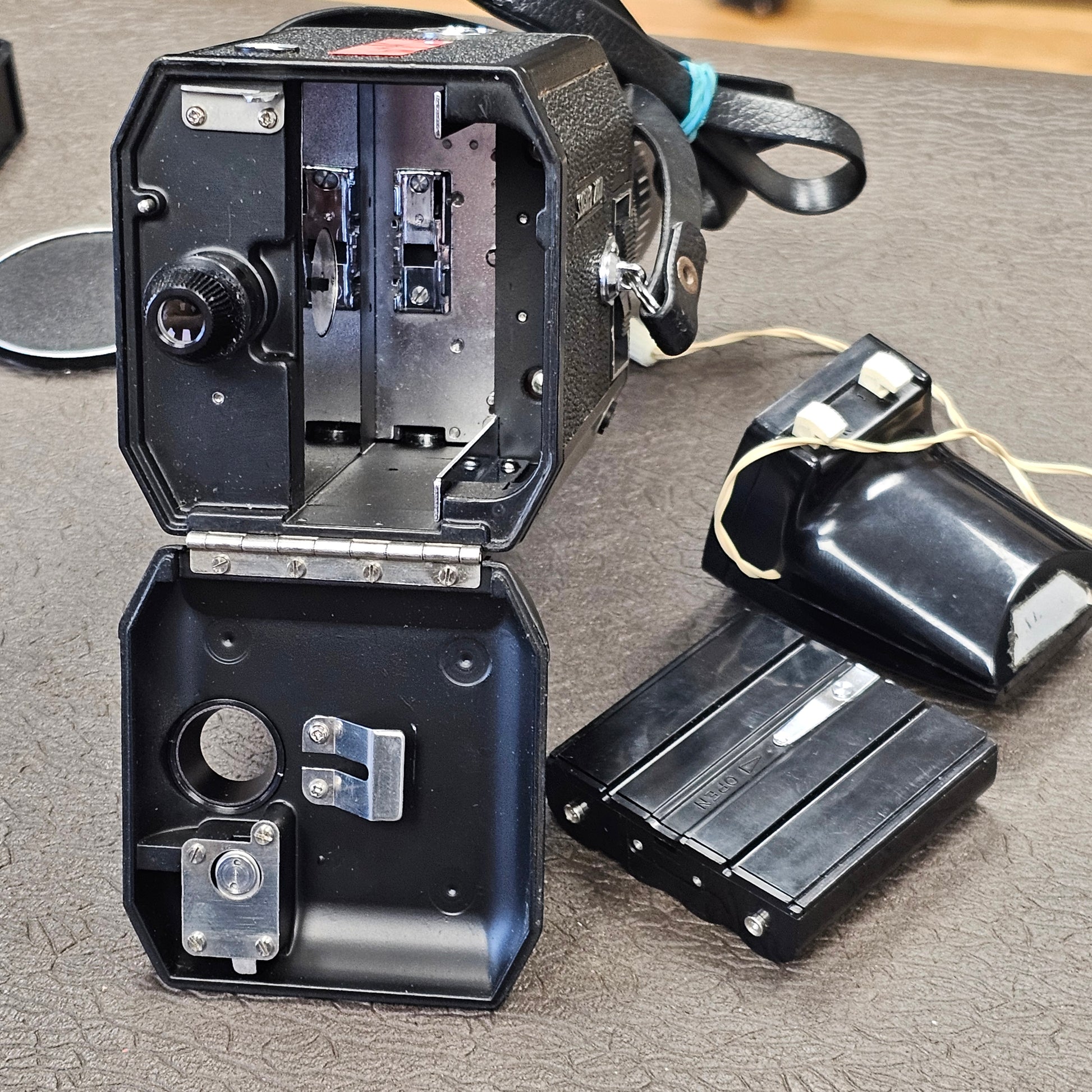 Nalcom FTL Synchro Zoom avec Shinkor 1,8/6.5-65mm | Movie camera Nalcom FTL Synchro Zoom avec Shinkor 1,8/6.5-65mm | Movie camera