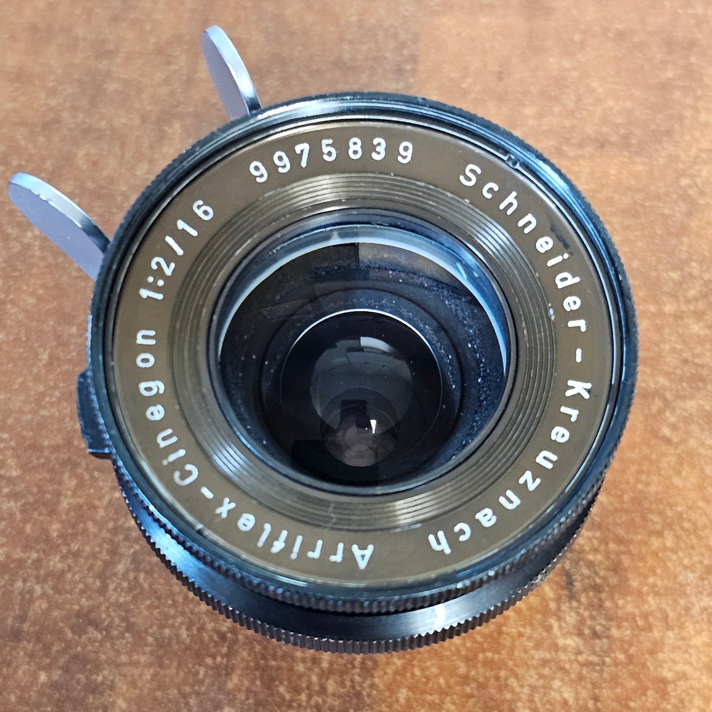 Schneider-Kreuznach Arriflex-Cinegon 16mm T2 Arri Standard Mount Lens S# 9975839