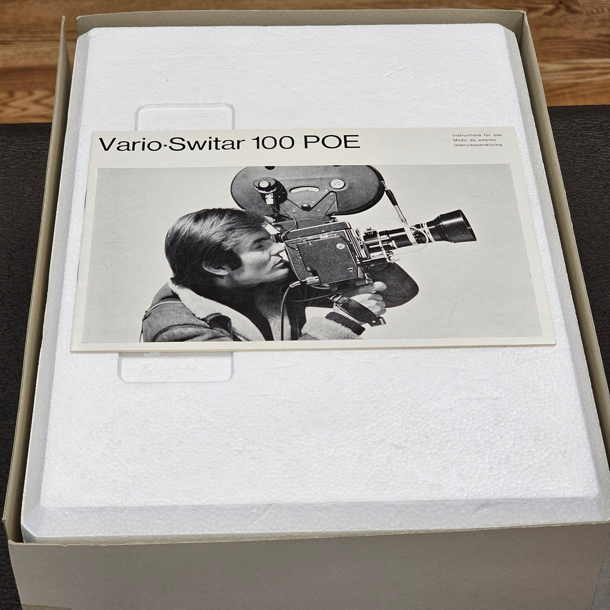 Kern Vario-Switar 16-100mm POE f1.9 H16 RX Zoom Lens in Bolex Bayonet Mount S# 1129688