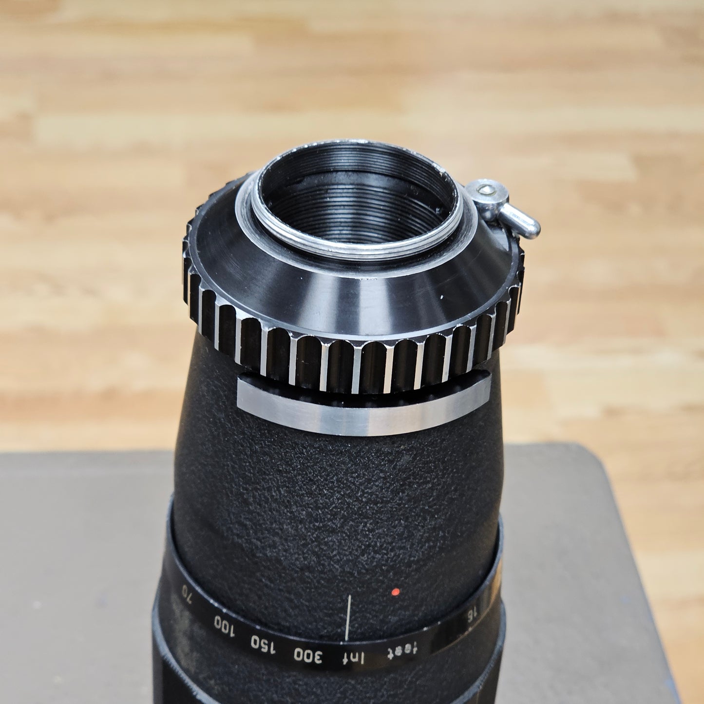 Enna Munchen Tele-Ennalyt f/4.5 400mm Lens M42 Mount with C-Mount adapter S# 2473071
