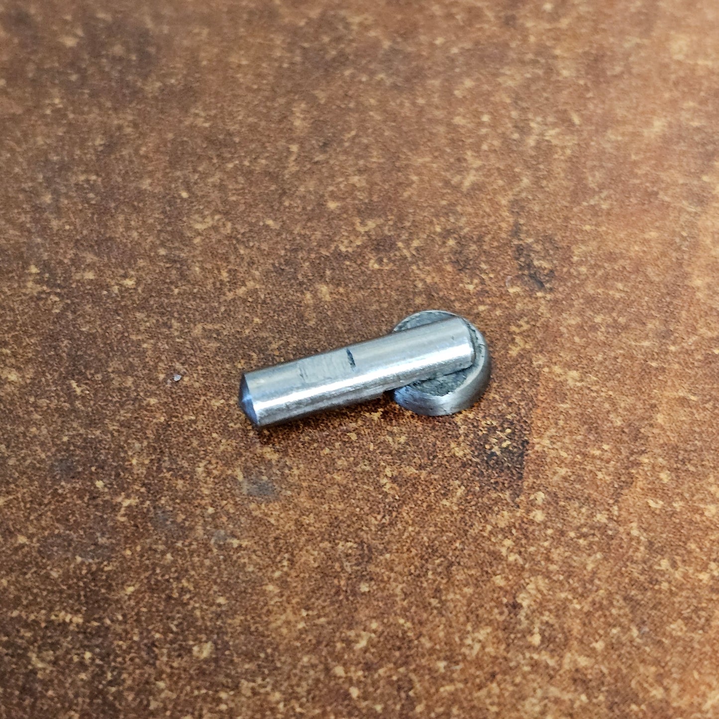 Arri S/B Turret Locking plunger