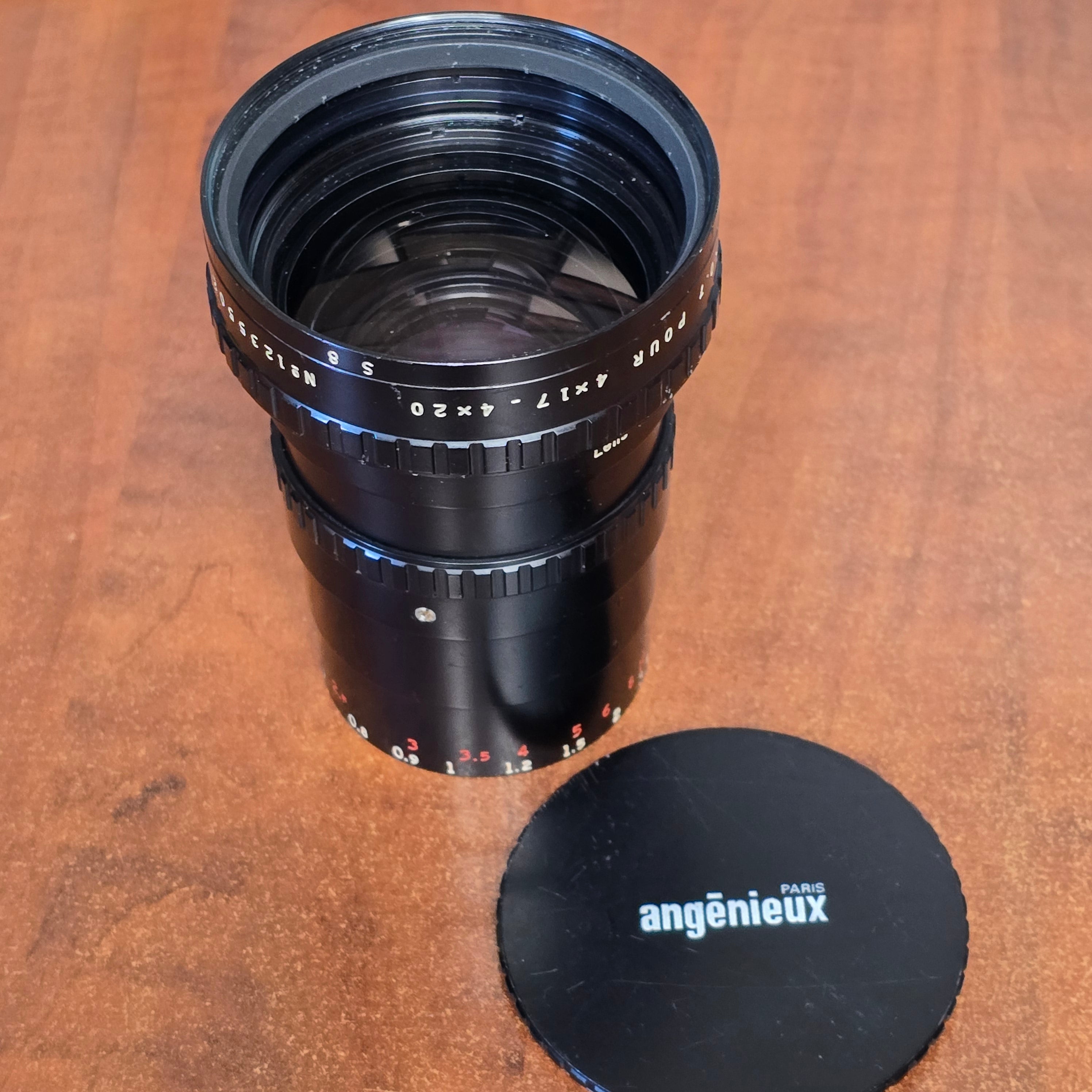 Angenieux Retro-Zoom attachment F x 0.7 POUR 4 x17 - 4 x20 (12.5