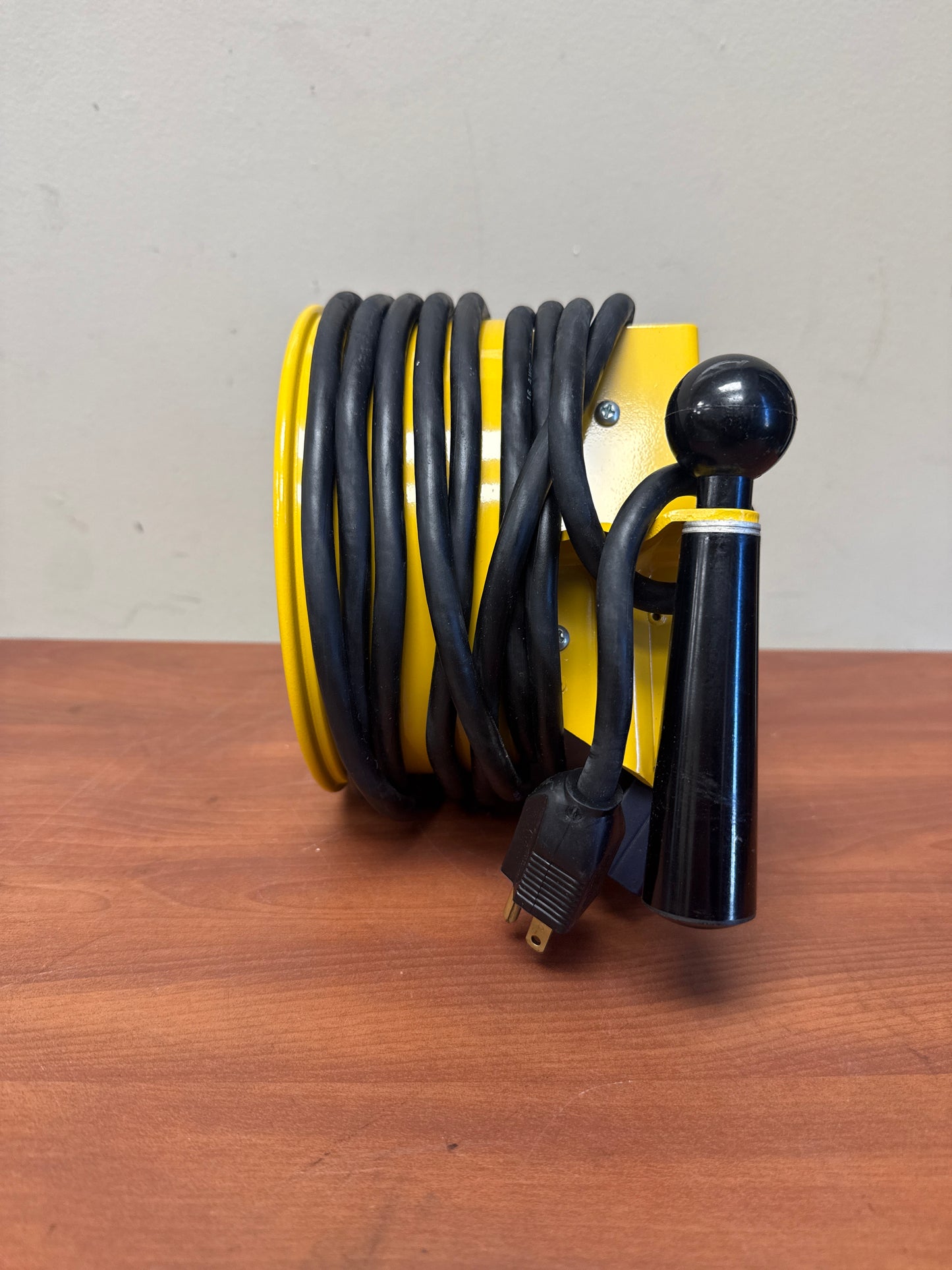 Vintage Lowel Lighting Quartz D Flood Spot Lamp / Direct Focus & Tilt w/ Barndoor