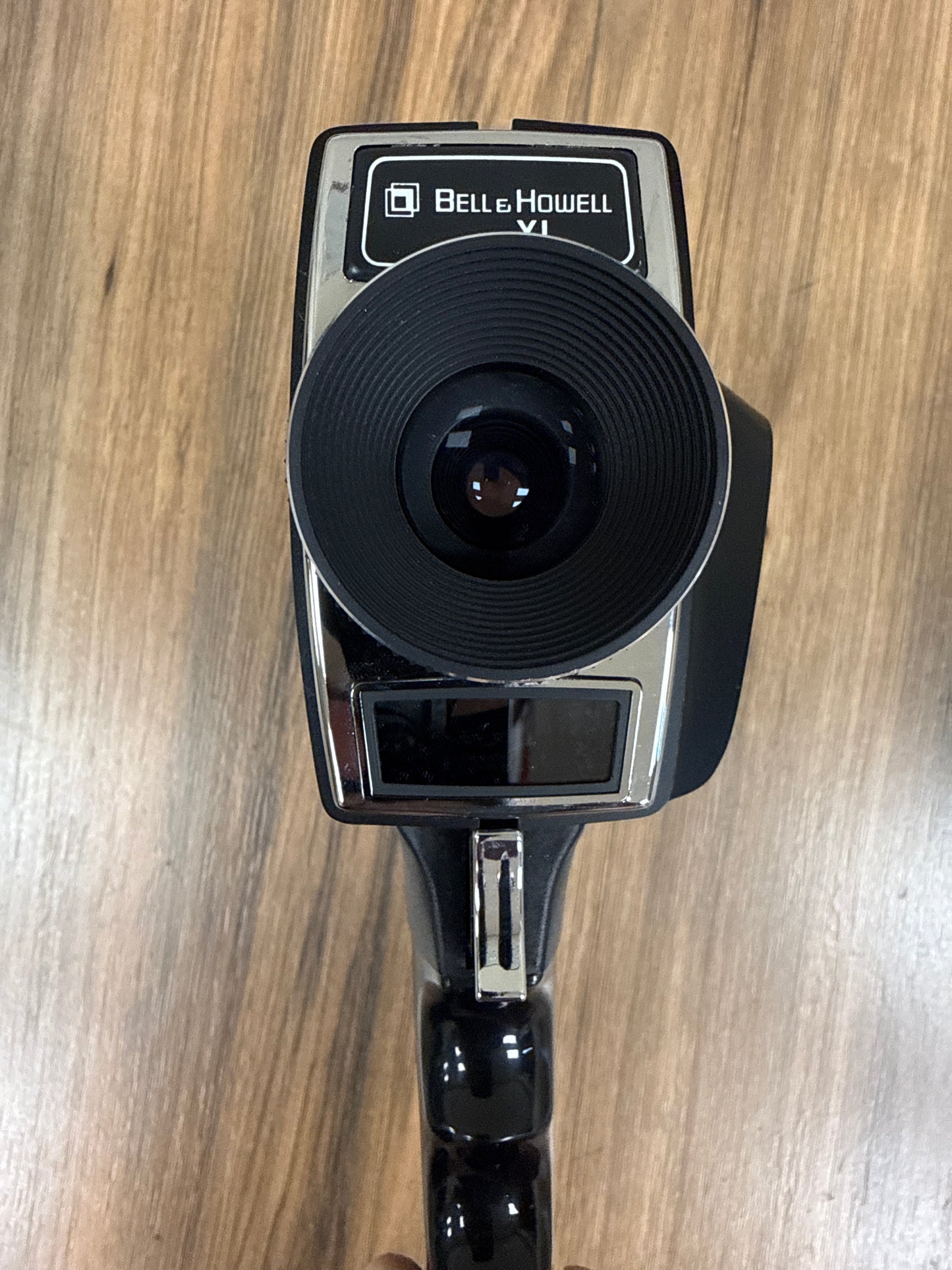 Bell & Howell XL Autoload 2220 Super 8mm camera with grip S#01220163