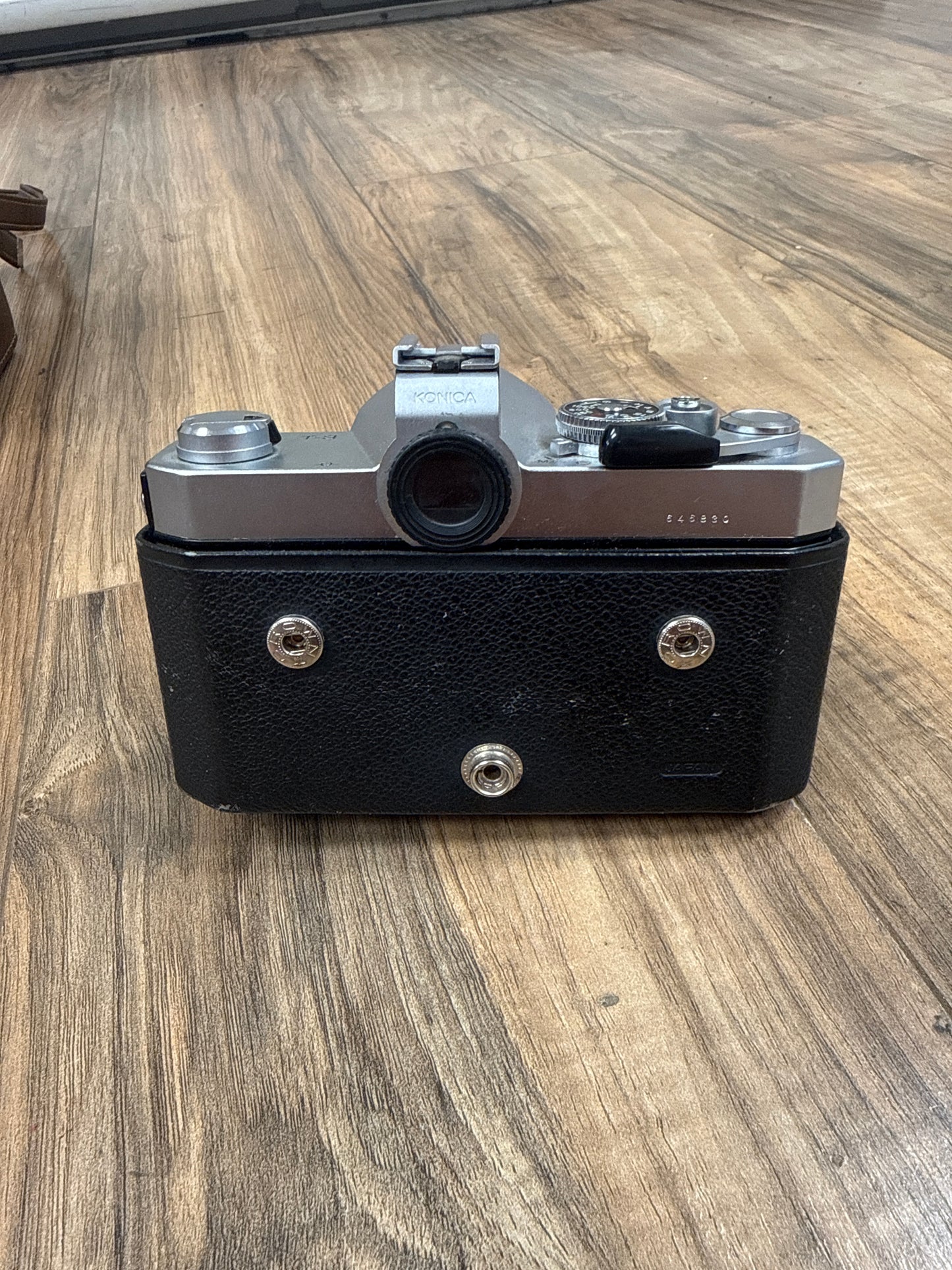 Konica Autoreflex T3 w/2x prime lenses