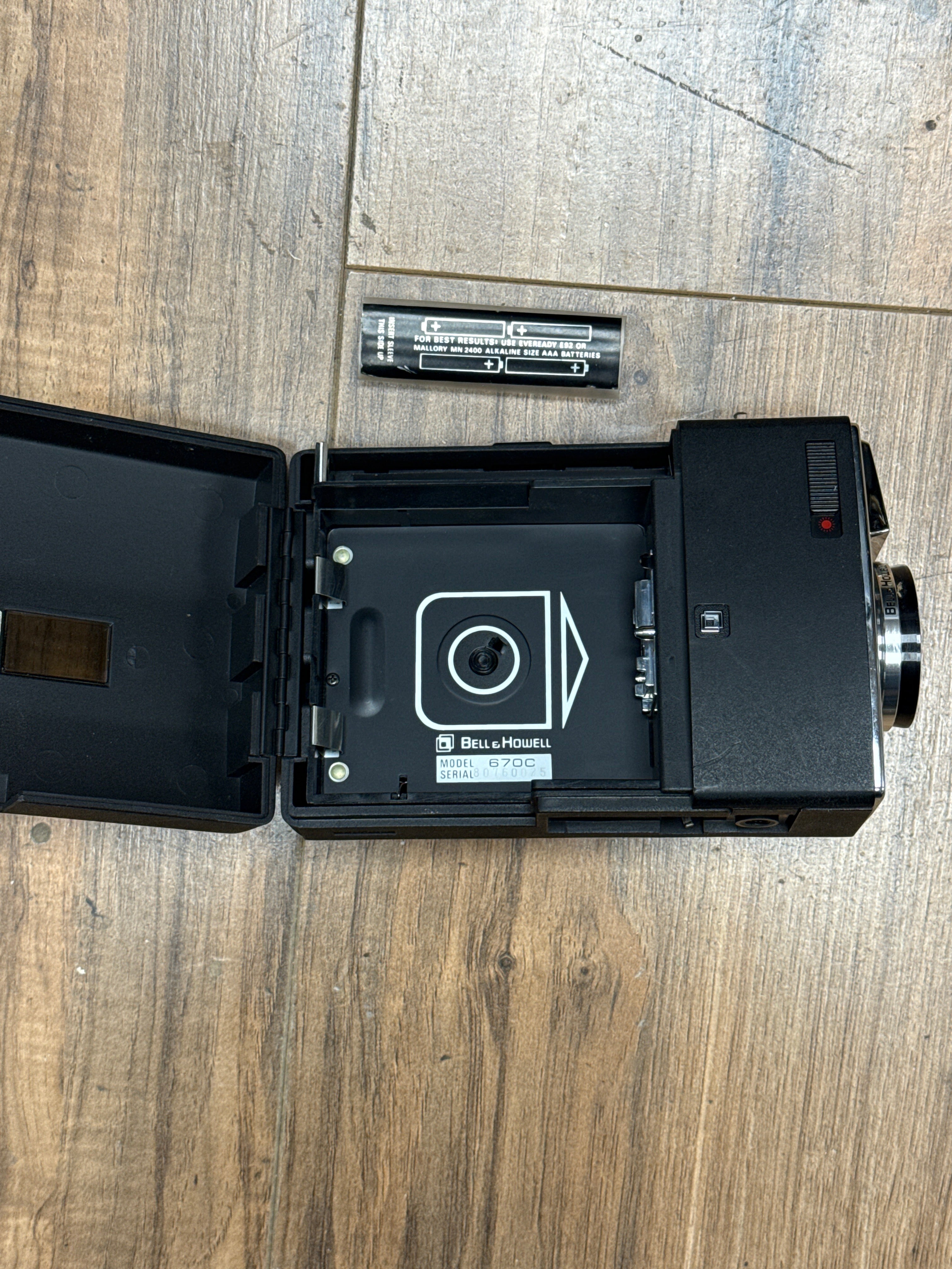 Bell & Howell 670/XL Autoload Super 8mm Camera S# 80760025 – Du