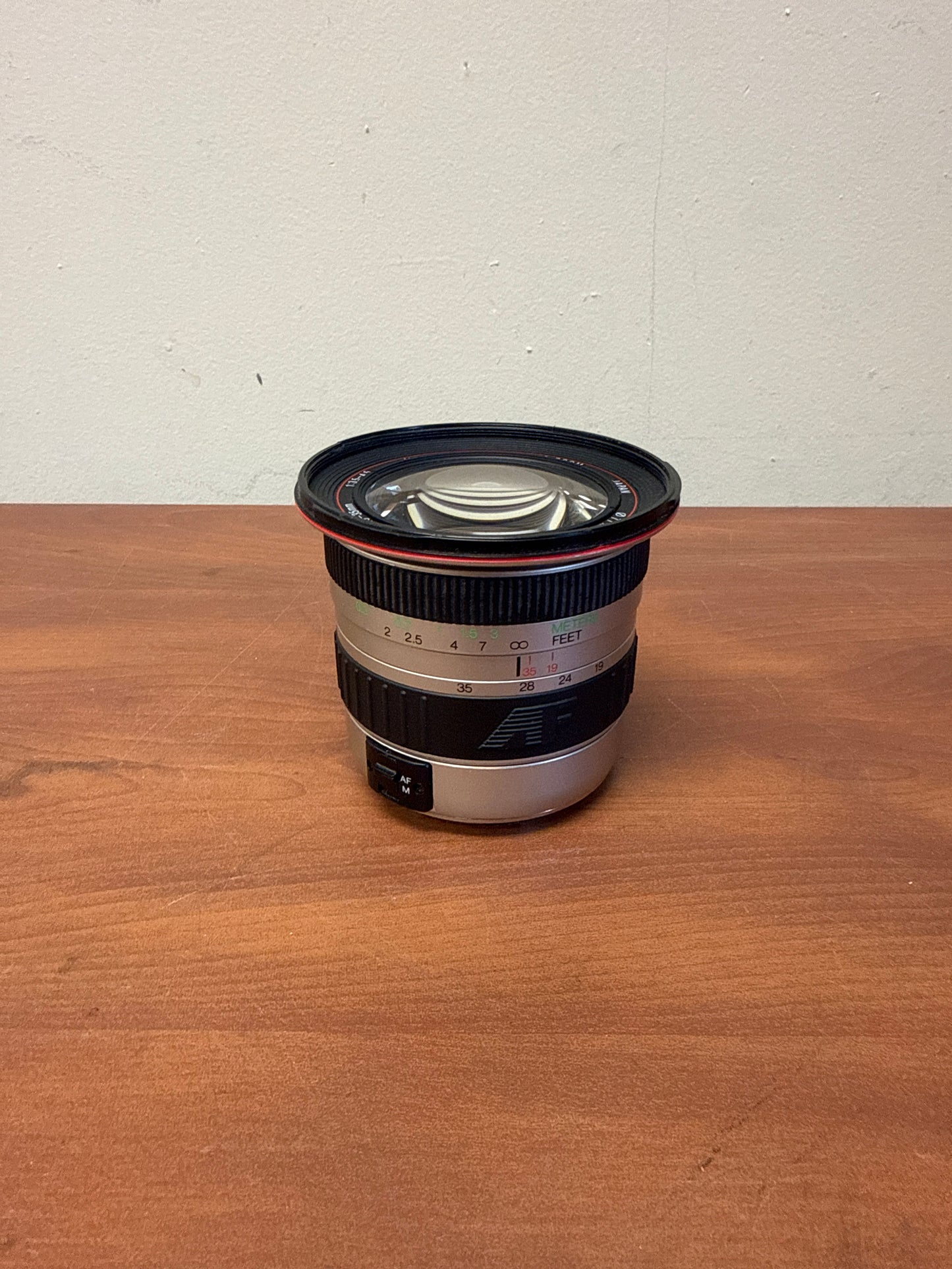 Vivitar Series 1 19-35mm f3.5-4.5 Autofocus Zoom Lens