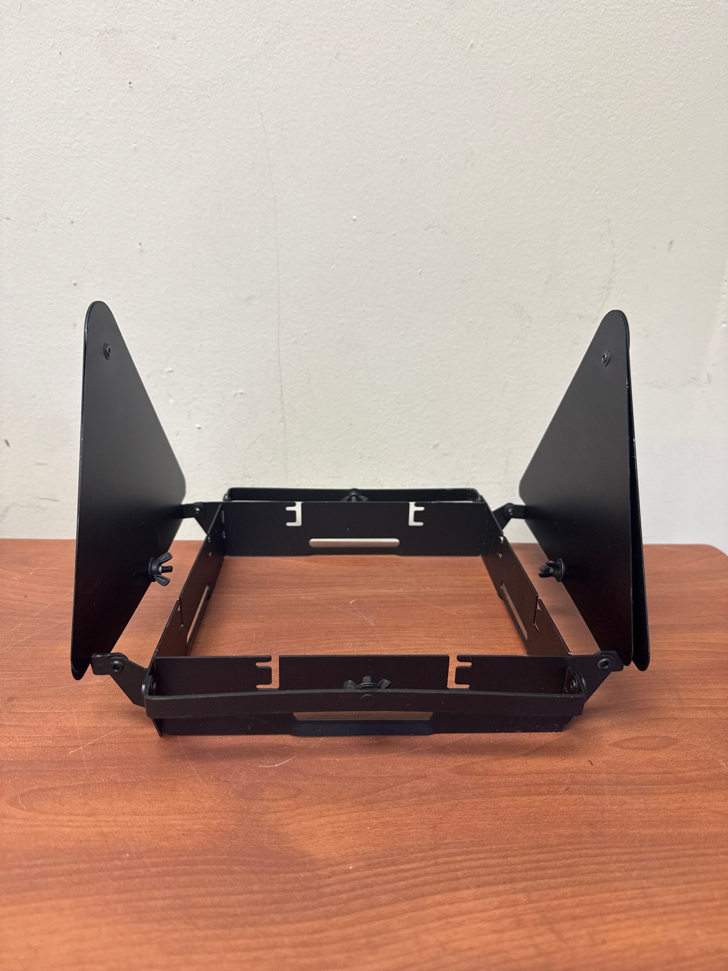 Vintage Lowel Lighting Quartz D Flood Spot Lamp / Direct Focus & Tilt w/ Barndoor