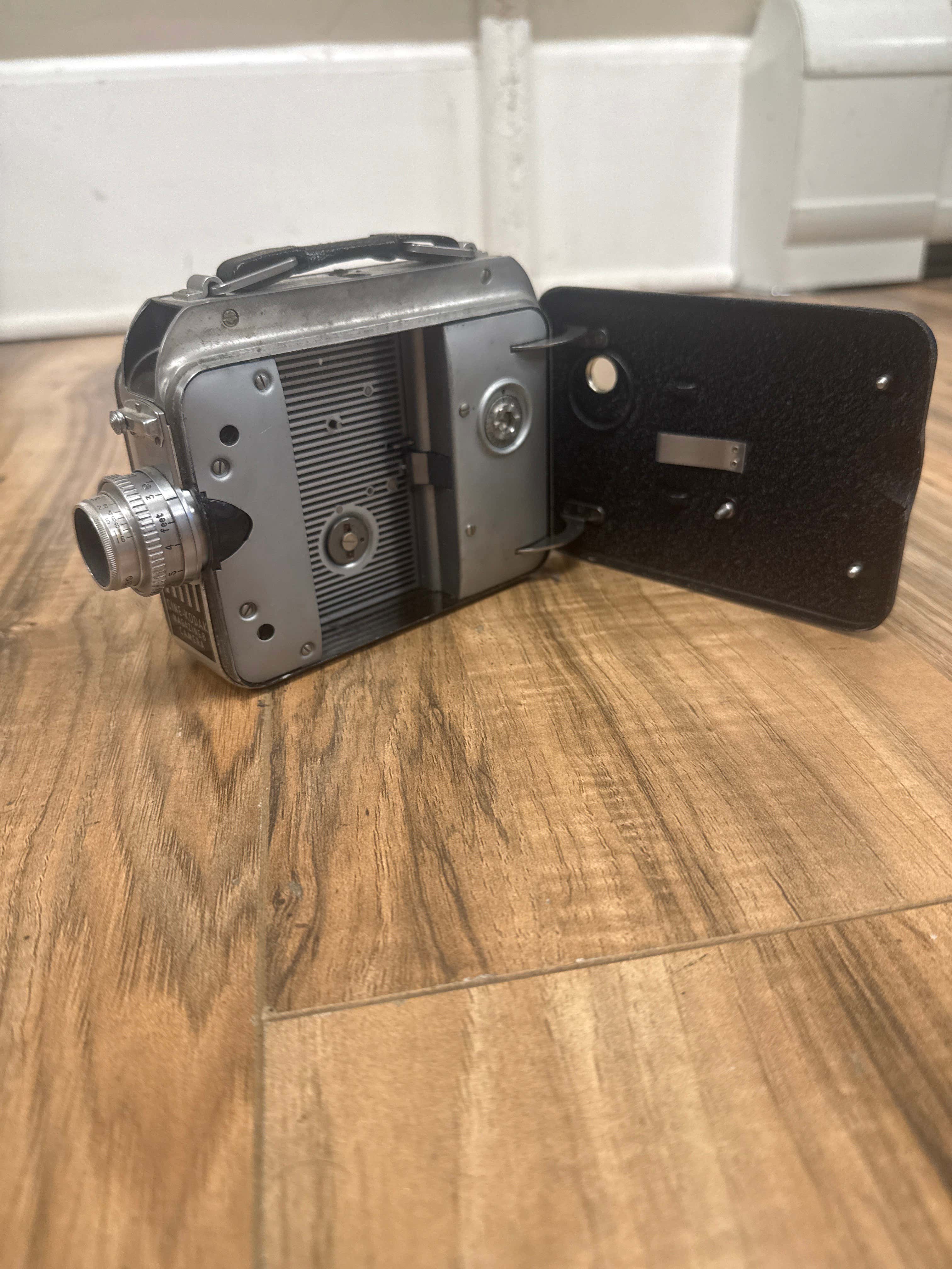Cine-Kodak Magazine 8 Camera (used) – Du-All Camera