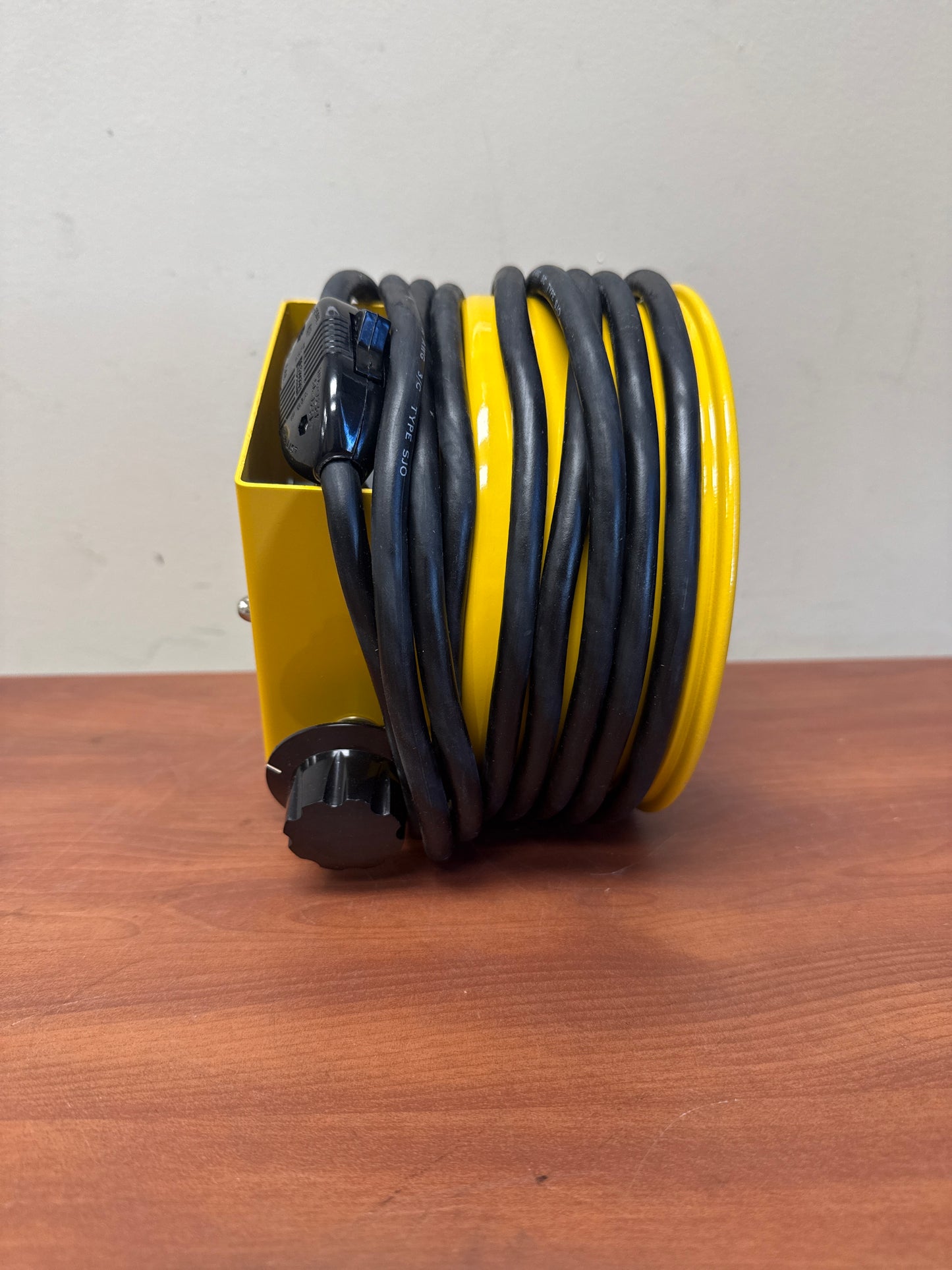 Vintage Lowel Lighting Quartz D Flood Spot Lamp / Direct Focus & Tilt w/ Barndoor