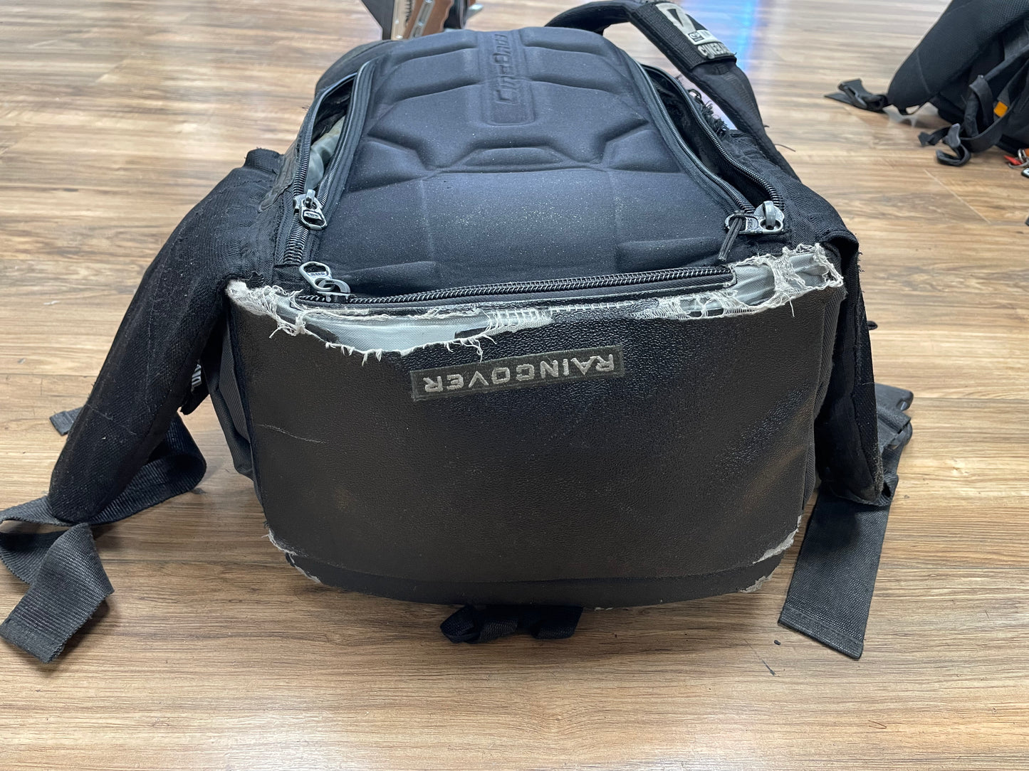 Canon EOS C300 EF Non-Dual-Pixel AF Cinema Camera