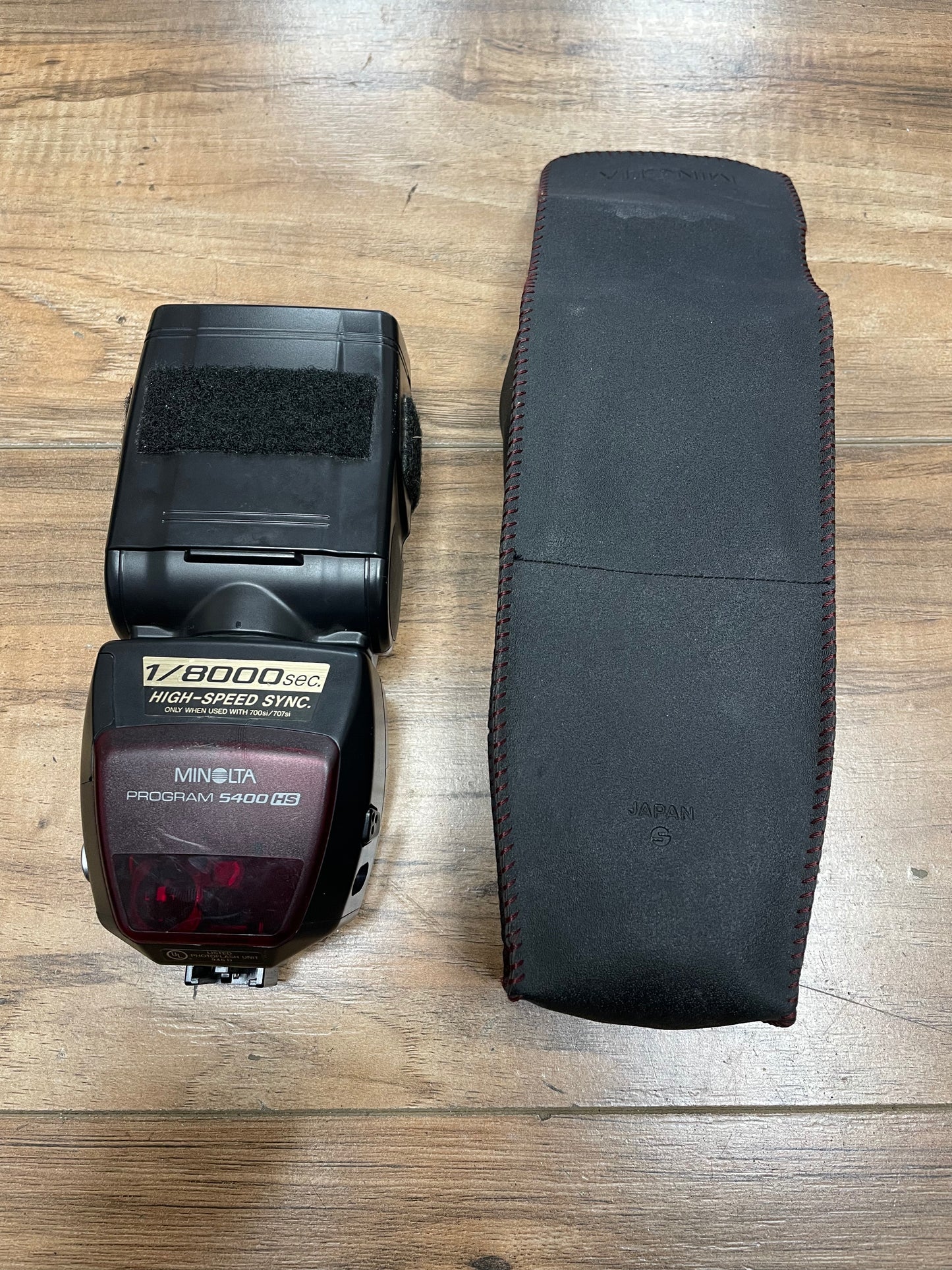 Minolta Program 5400 HS 1/8000s High-Speed Sync Flash with Minolta Bag