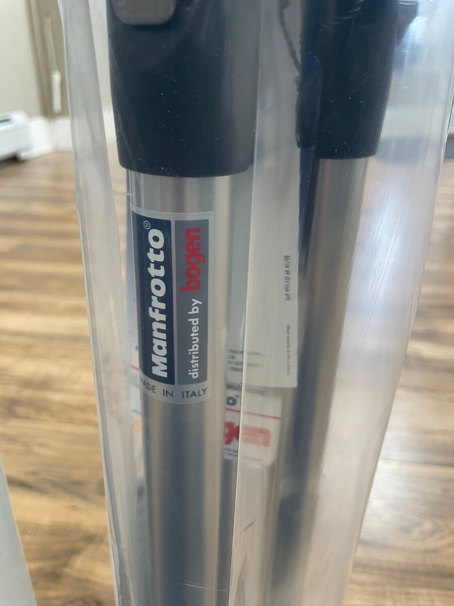 Manfrotto Bogen 3021 Pro Convertible 3 Section Tripod w/o Head NEW