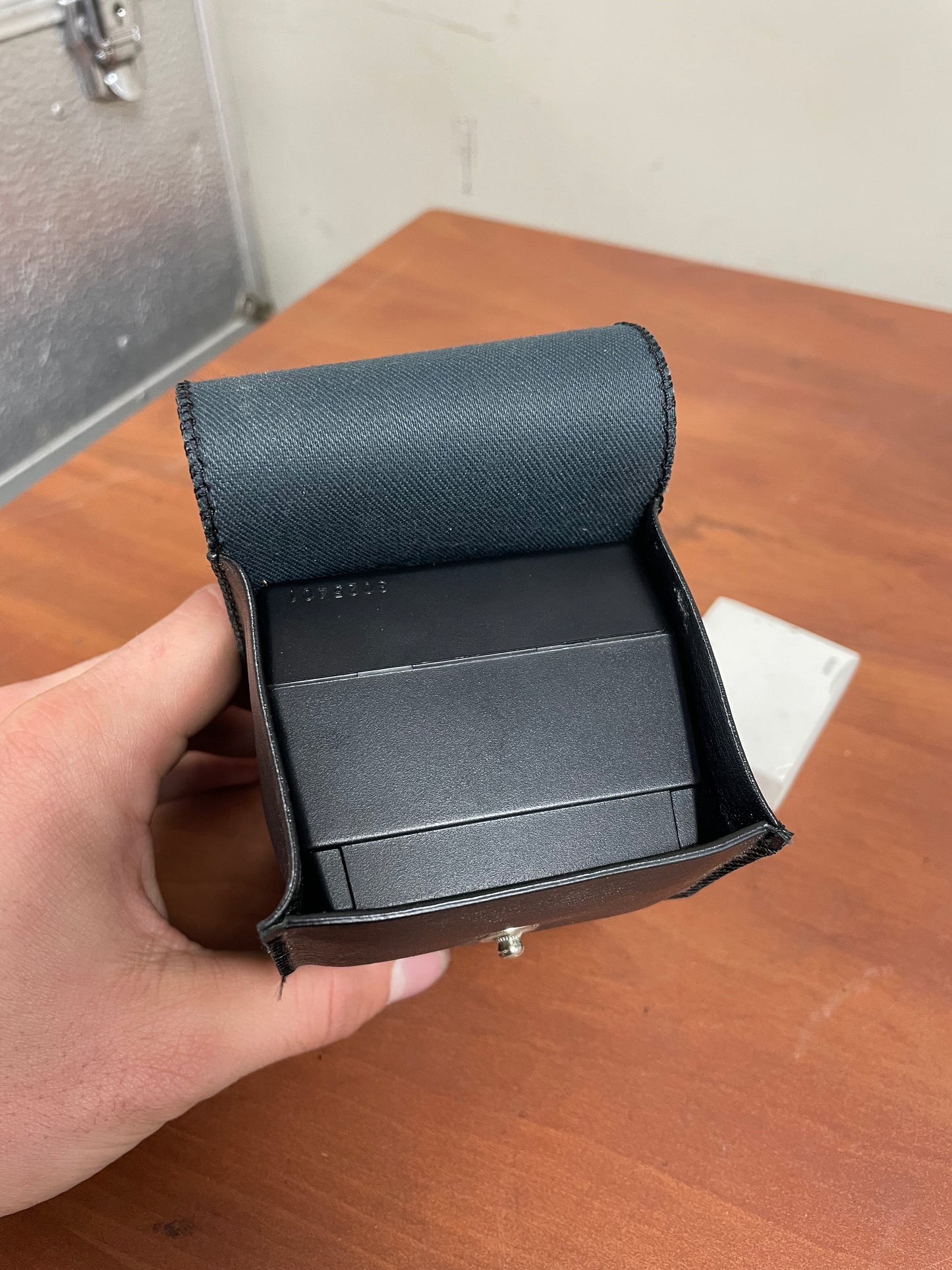 Minolta Auto Electroflash 200x Shoe Mount Flash Battery Operated w/ Case & Manual