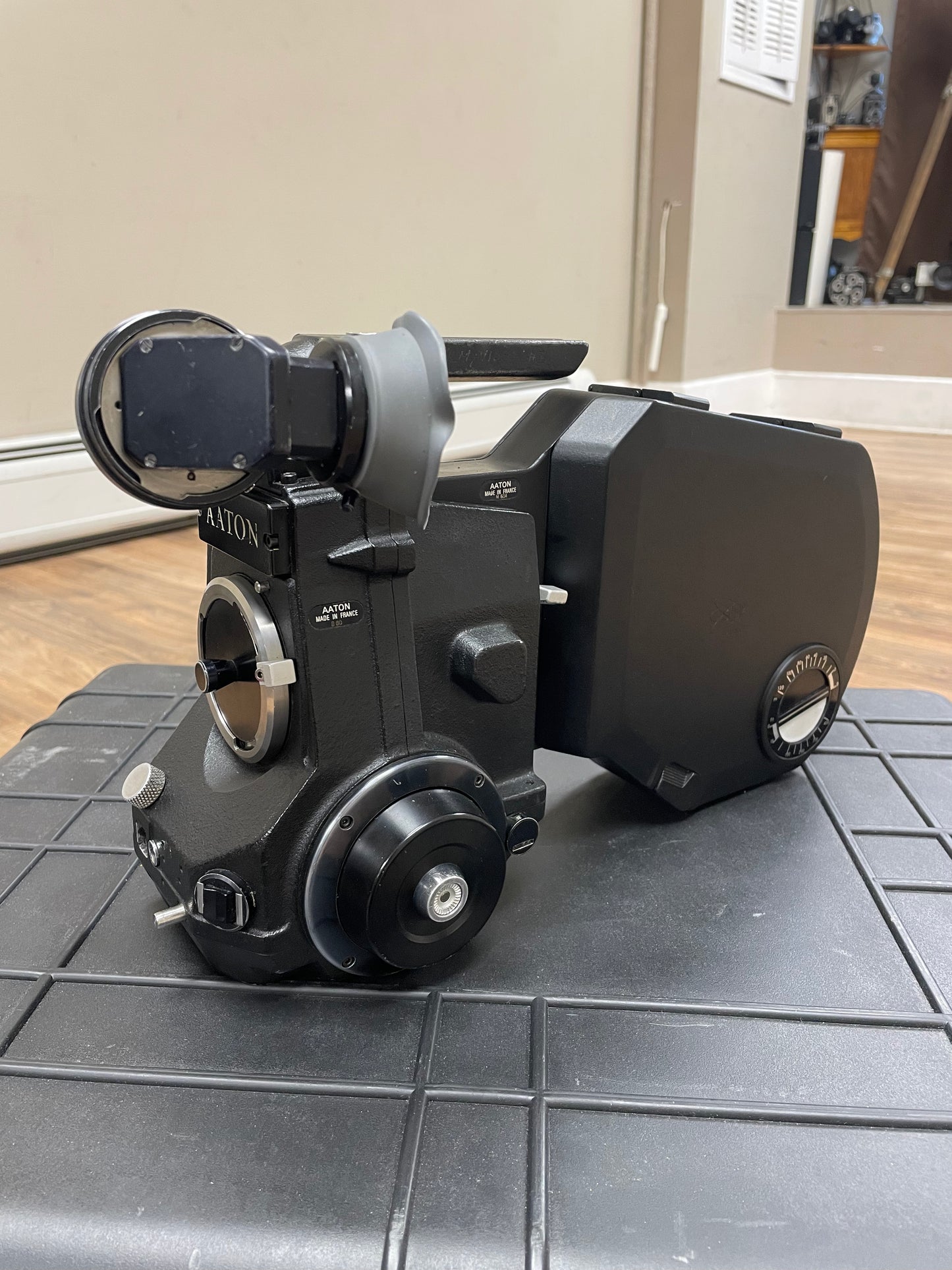 Aaton LTR-7 Regular 16mm Camera Kit with Angenieux 9.5-57mm Zoom Lens S# B80