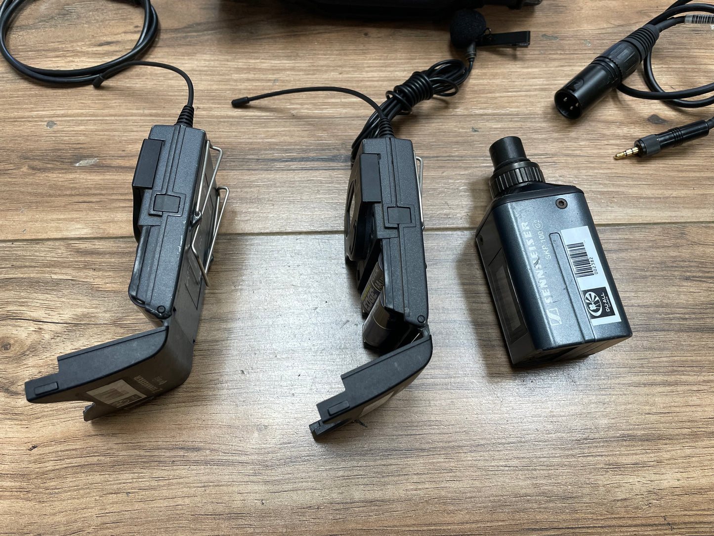 Sennheiser EW100 G2 Wireless Lav 740-776 MHz Kit #4