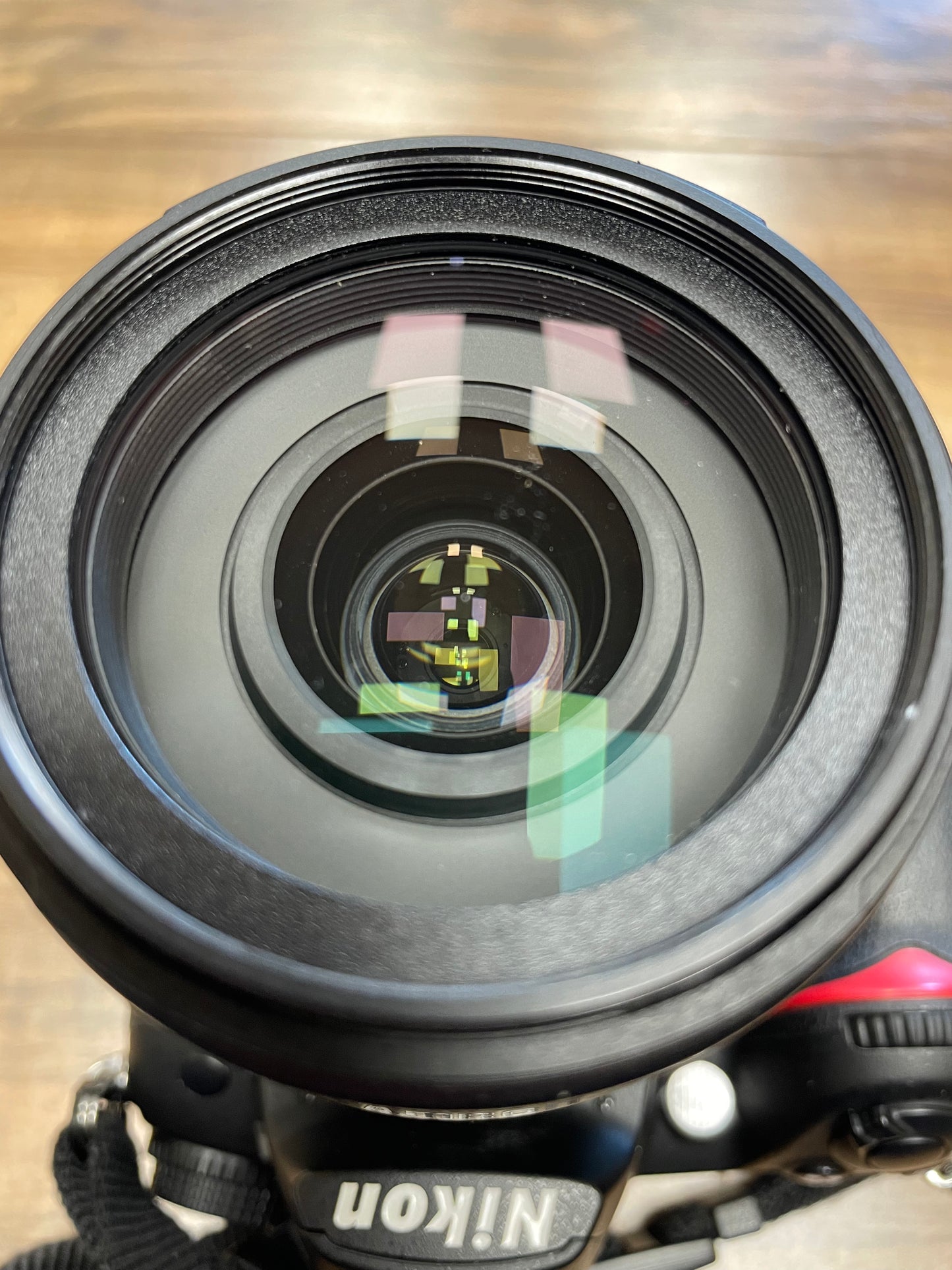 Nikon D7000 16.2MP w/ Tamron AF 18-270mm f3.5-6.3 Lens & Bag
